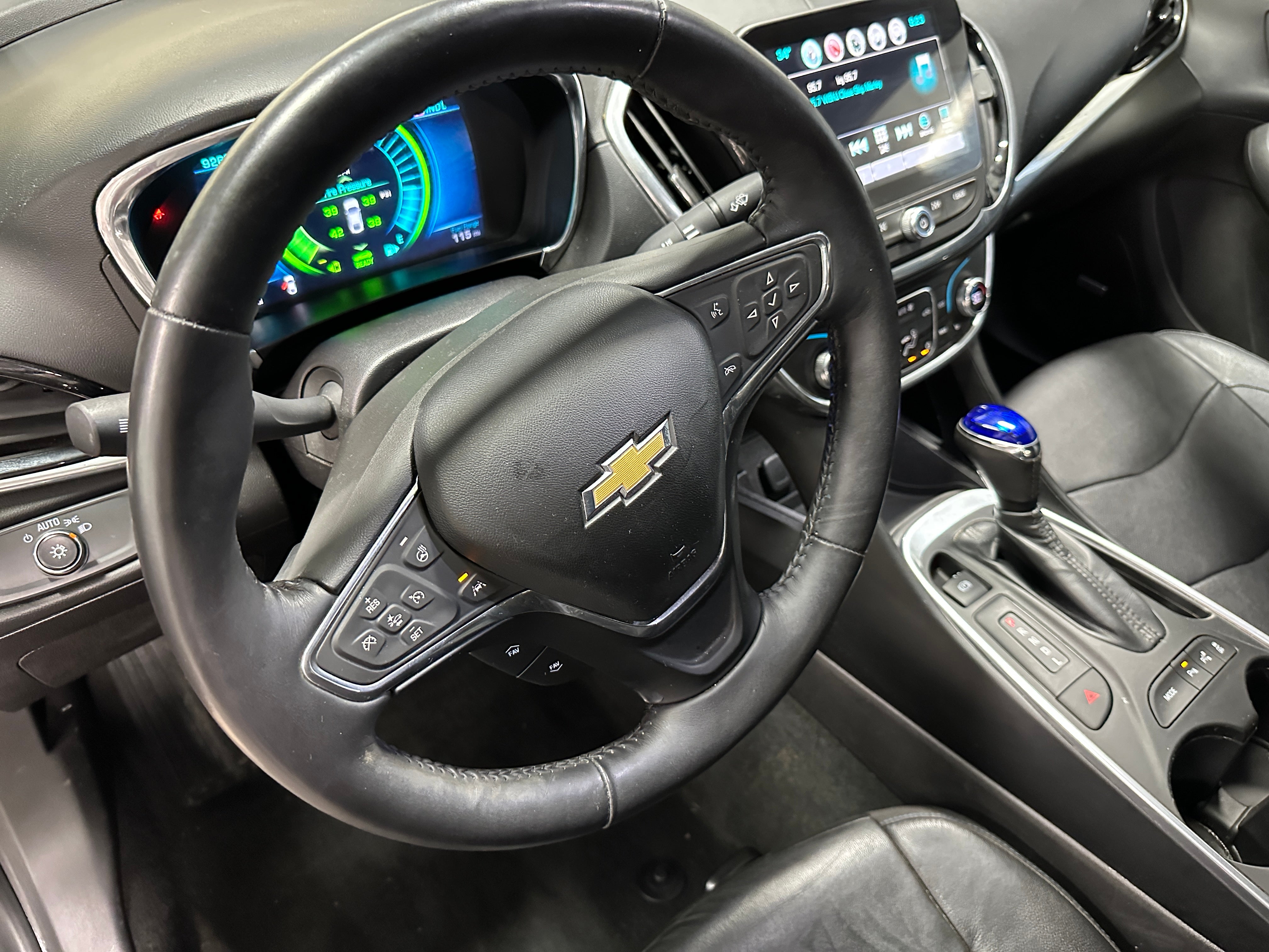 2017 Chevrolet Volt Premier 4