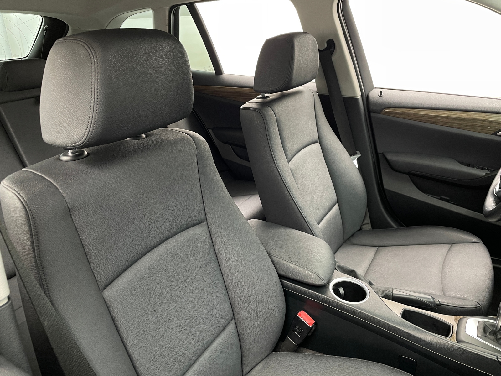 Thumbnail: 2015 BMW X1 - 2