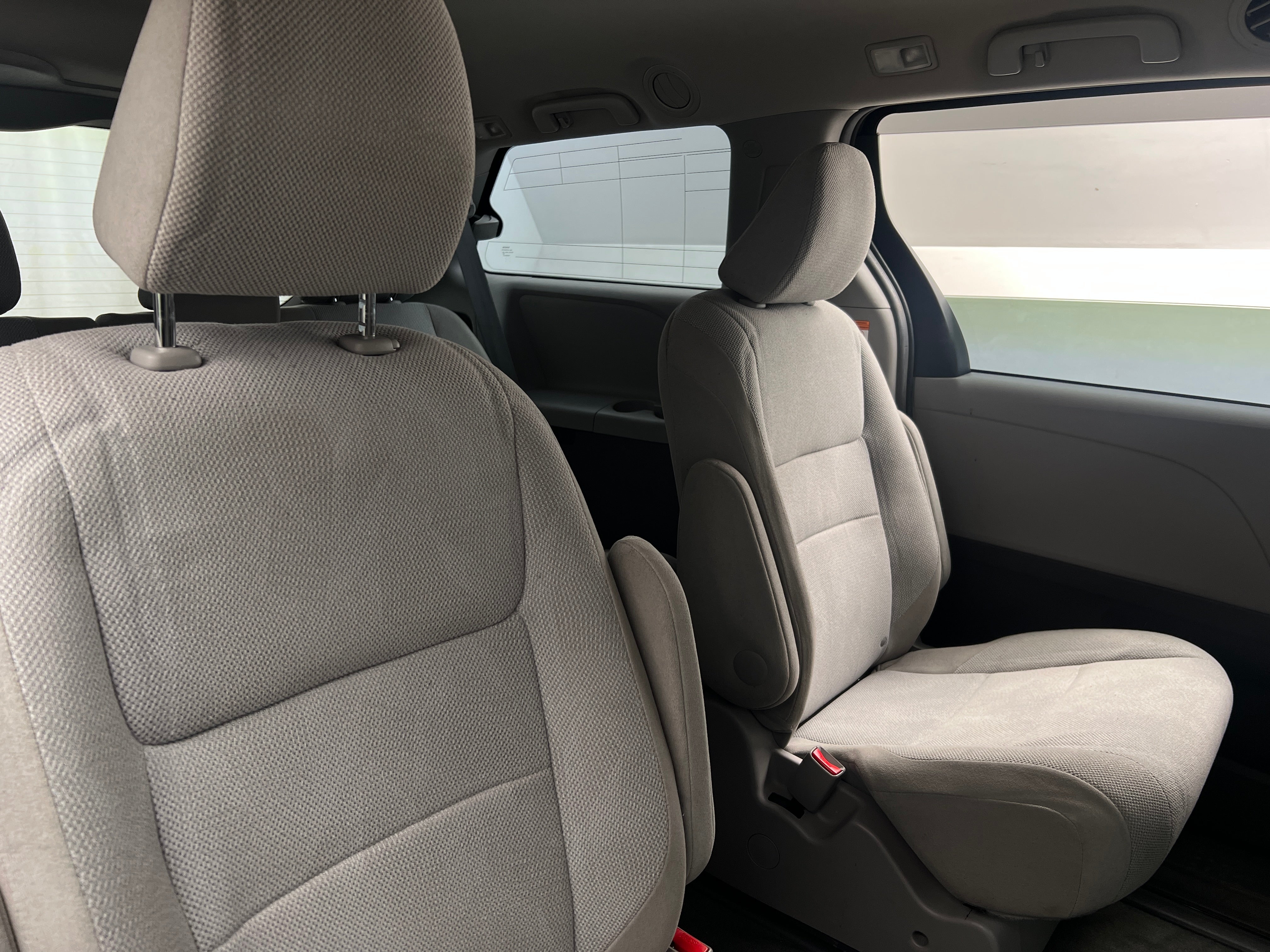 2015 Toyota Sienna L 6