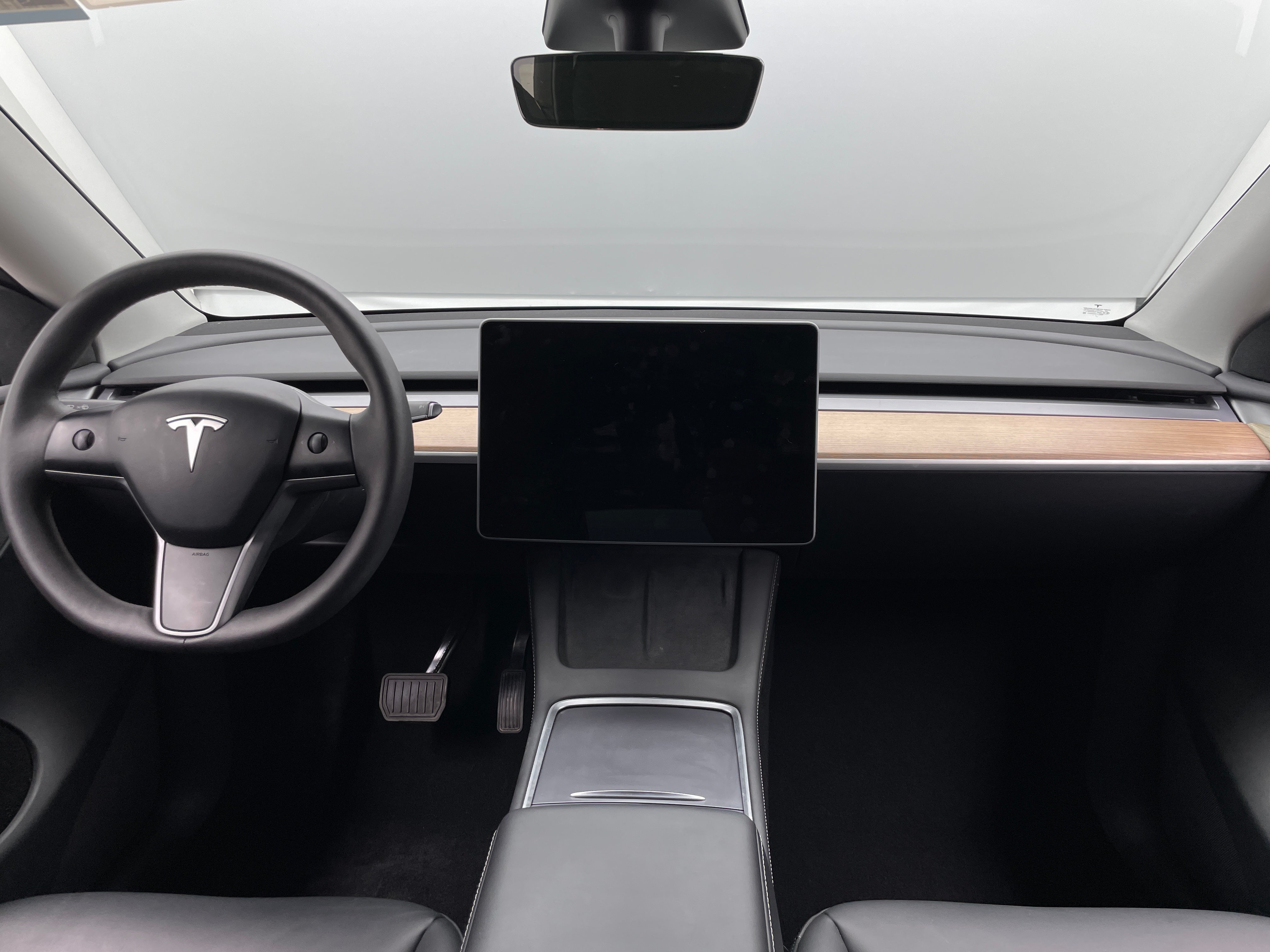 2023 Tesla Model Y Long Range 3