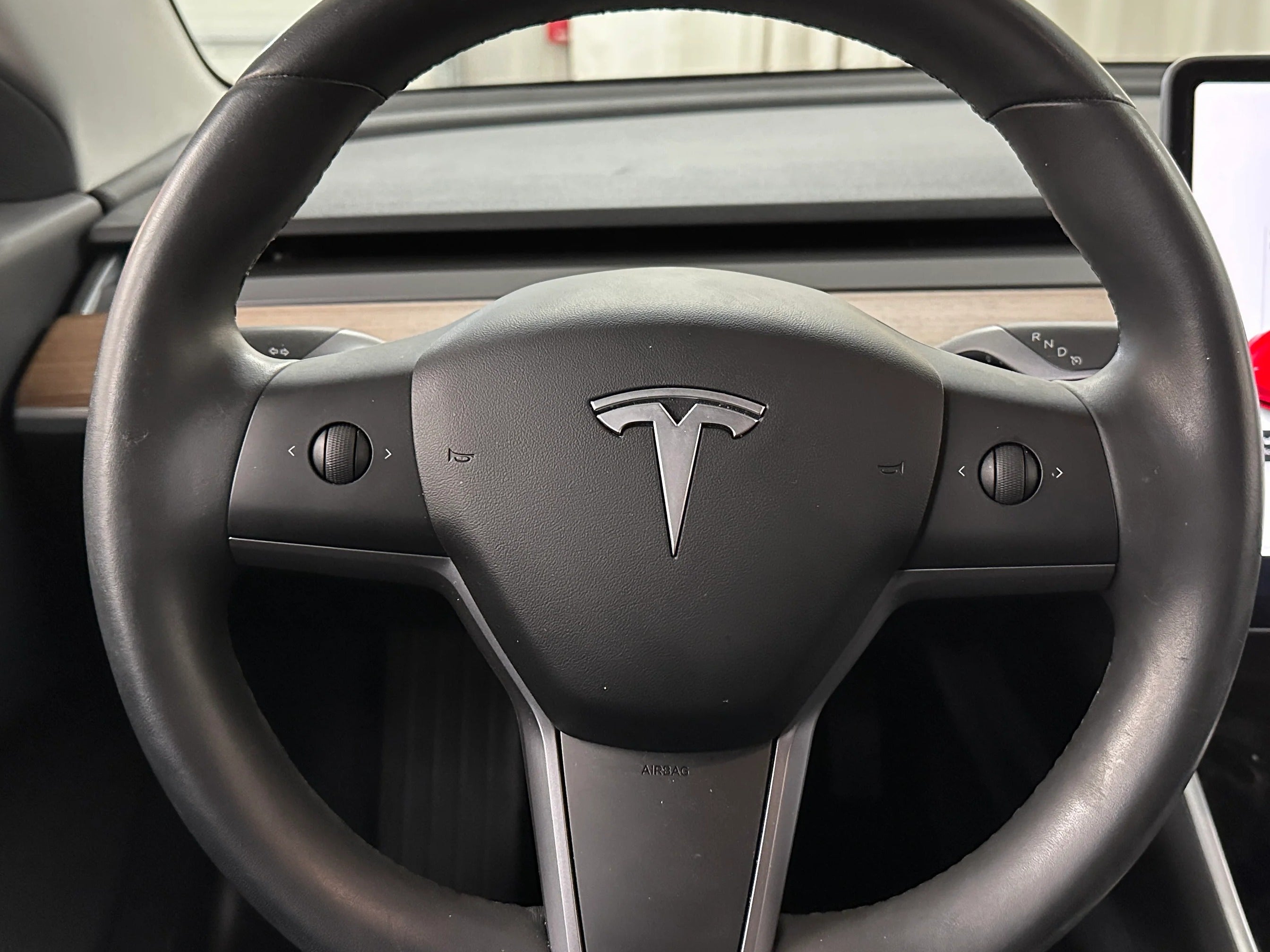 2019 Tesla Model 3 Standard Range 4