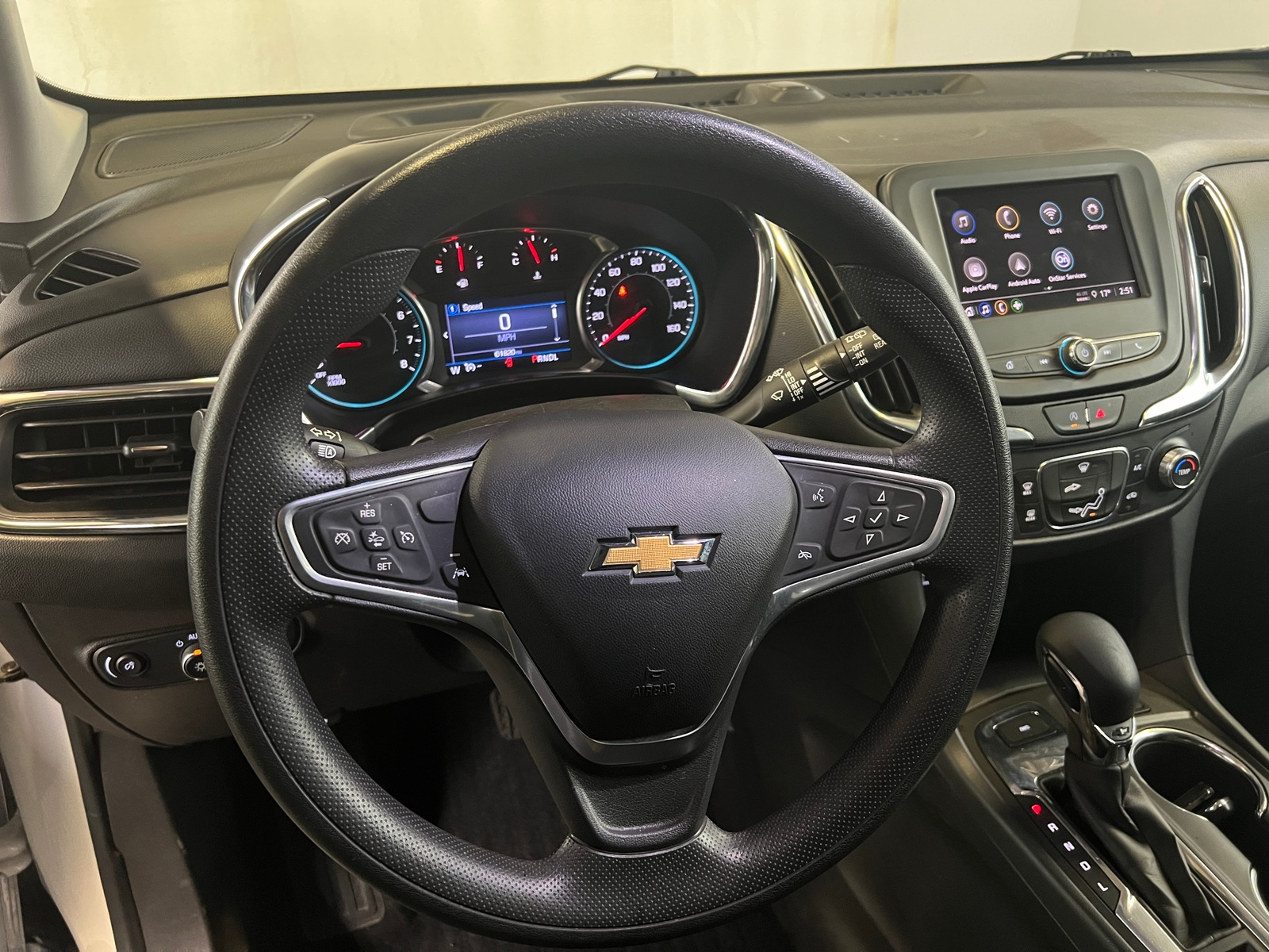 Thumbnail: 2022 Chevrolet Equinox - 5