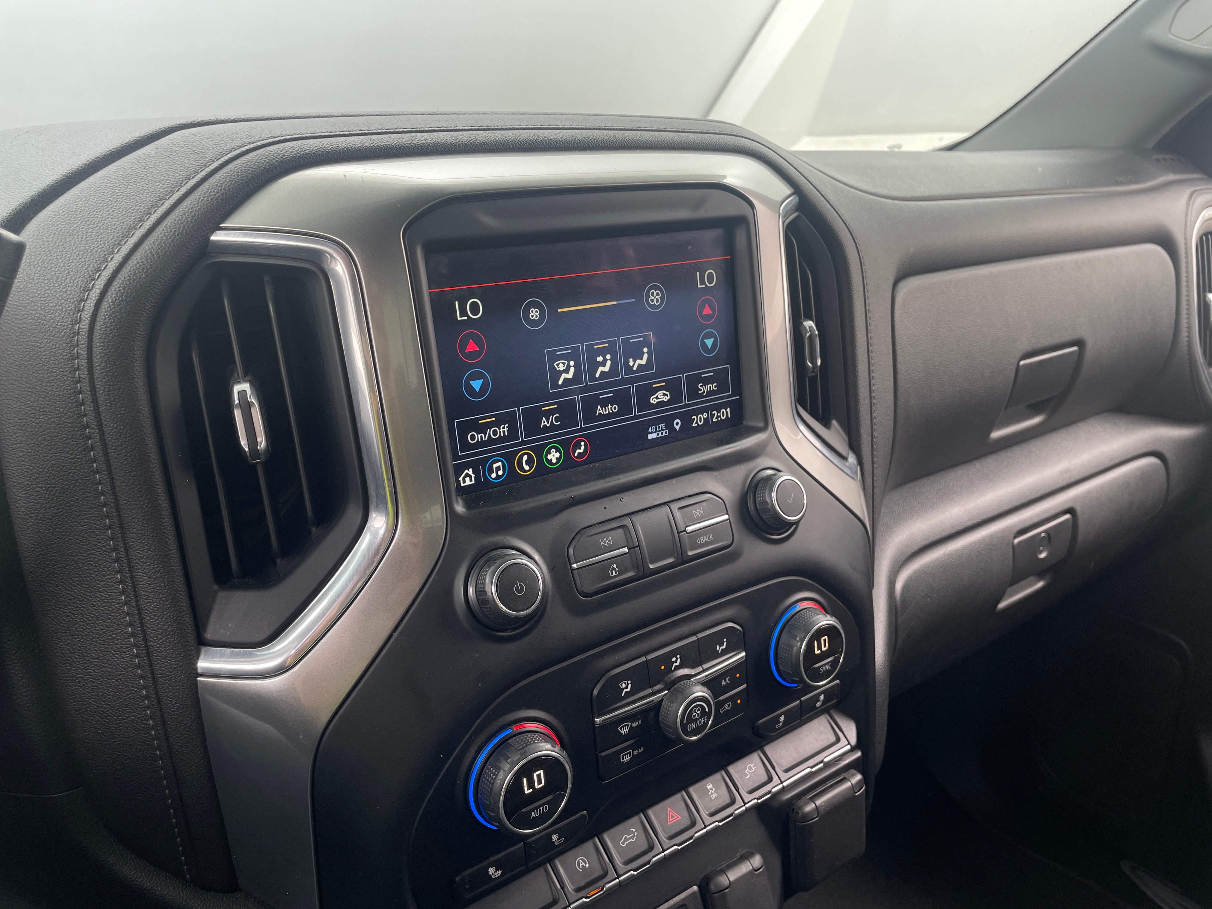 2019 Chevrolet Silverado 1500 LT 4