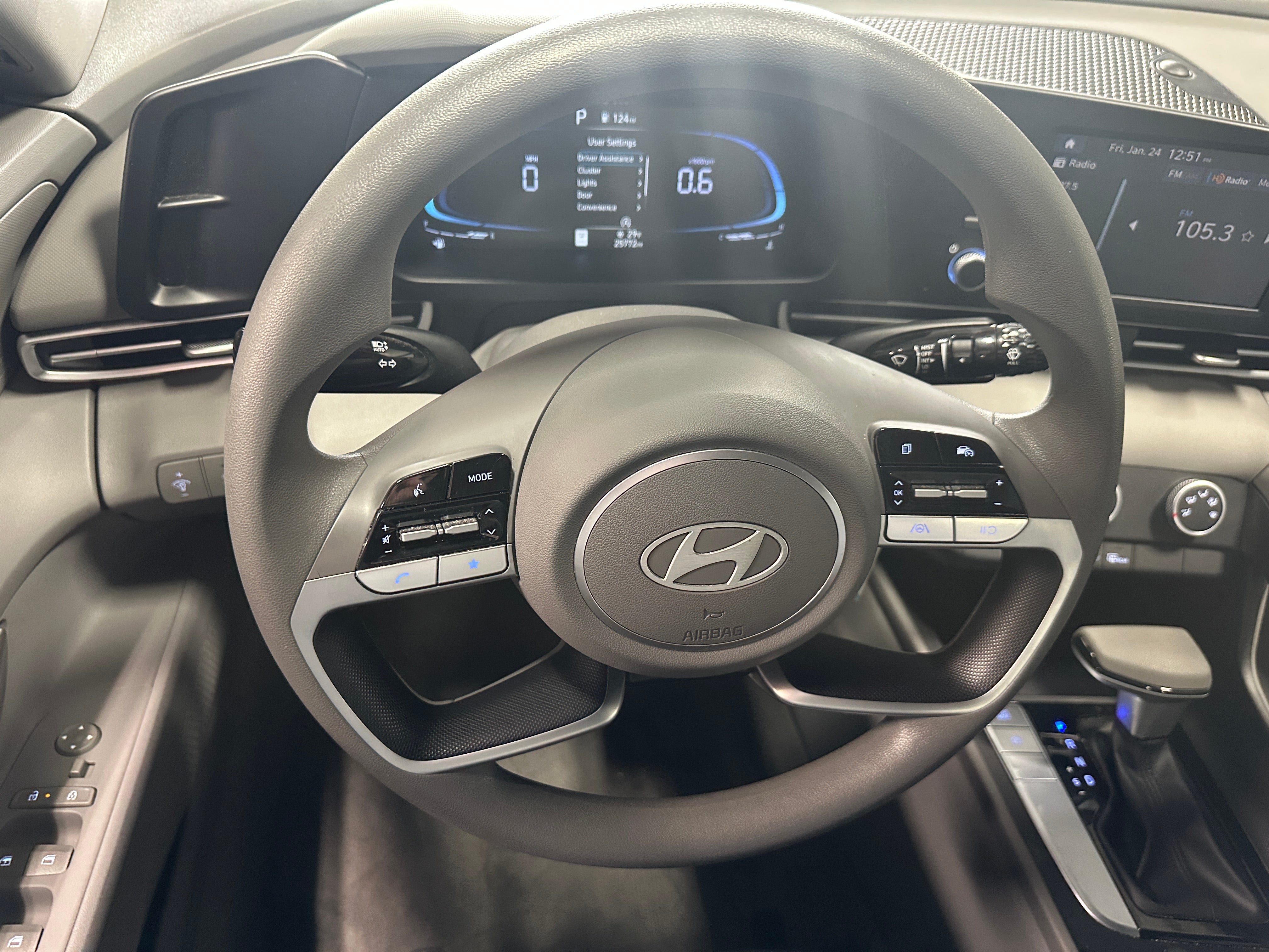 2024 Hyundai Elantra SE 5