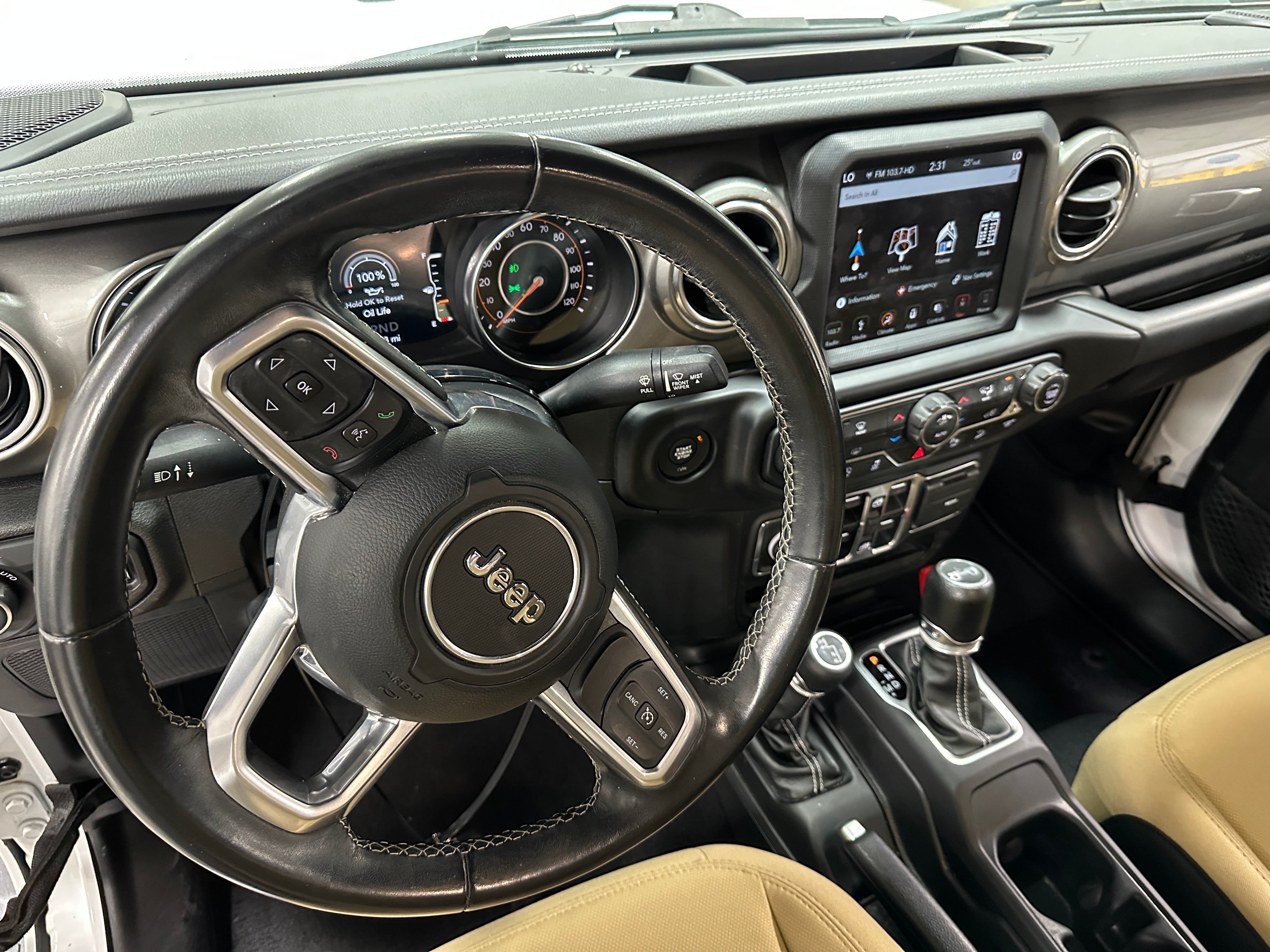 2019 Jeep Wrangler Unlimited Sahara 3