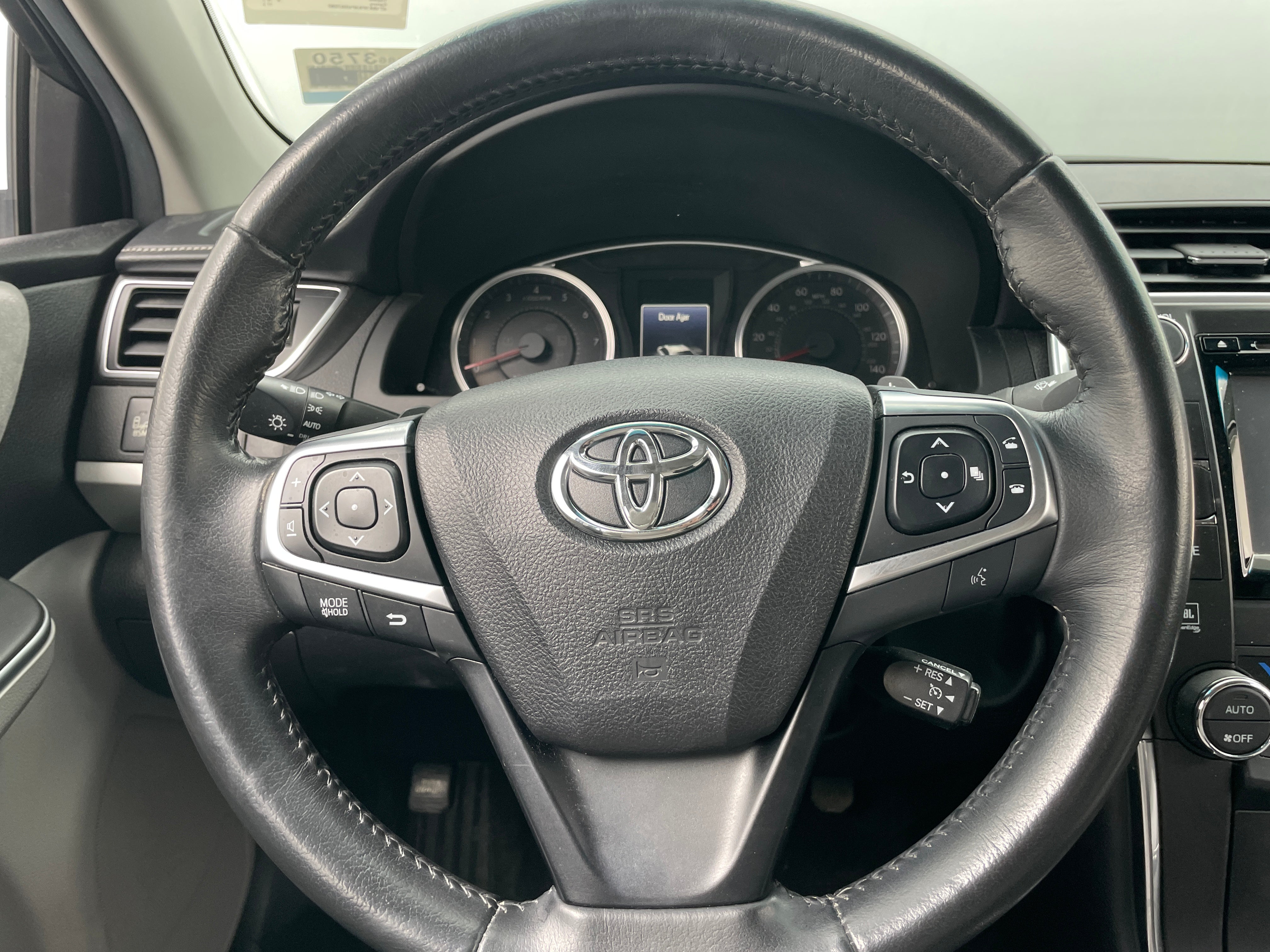 2015 Toyota Camry XSE 5