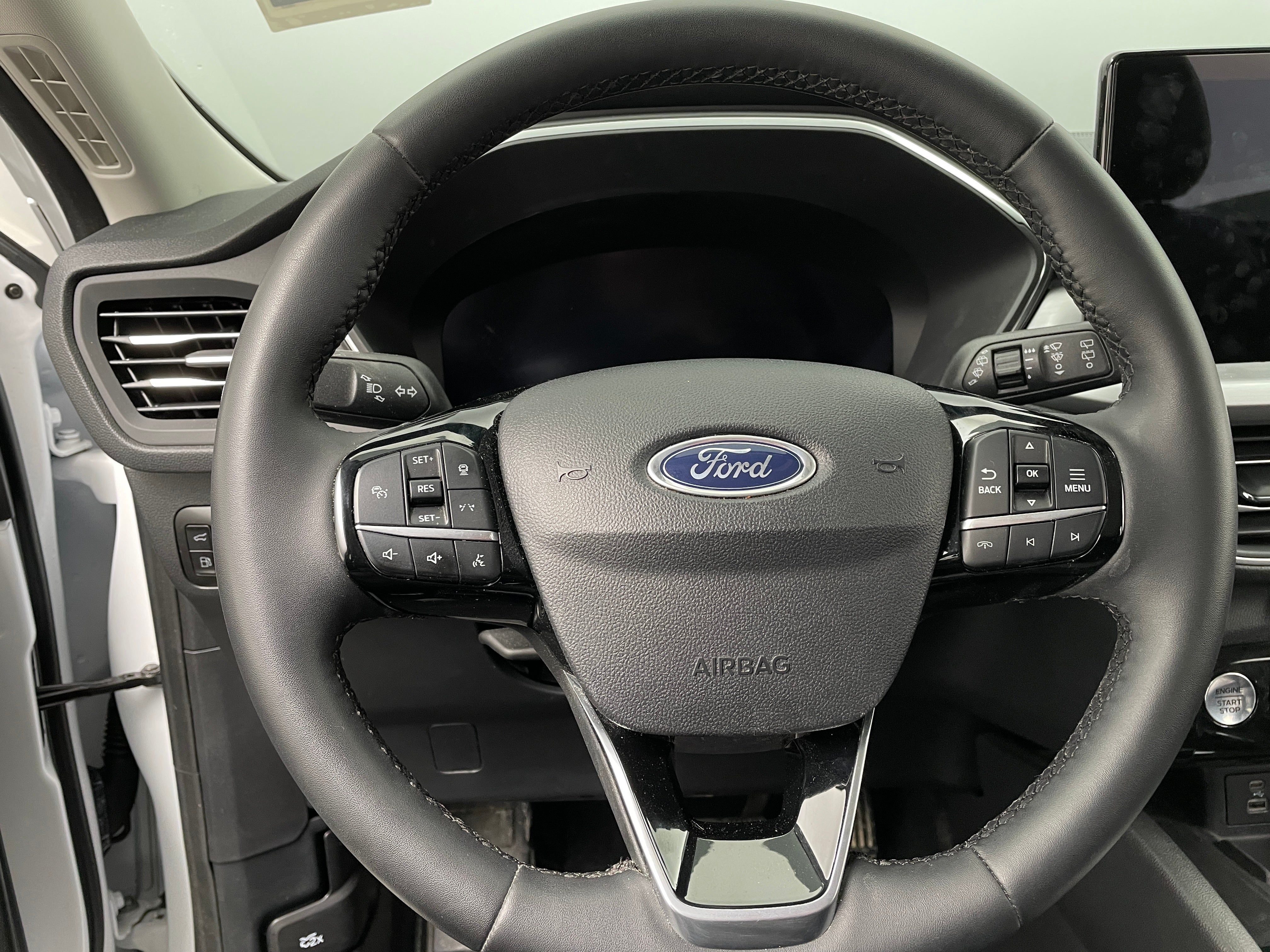 2023 Ford Escape Plug-in Hybrid 4