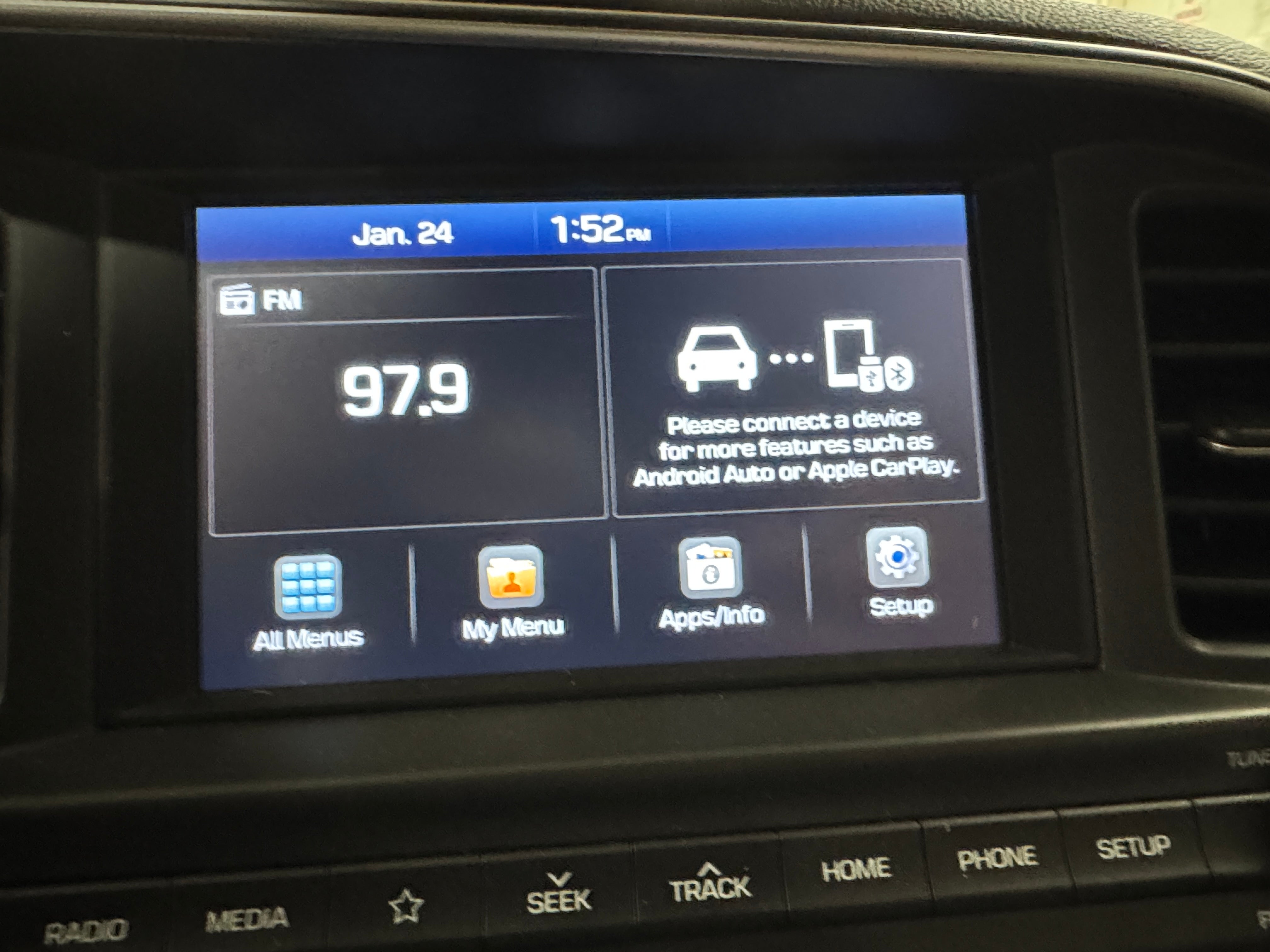 2020 Hyundai Elantra SEL 4