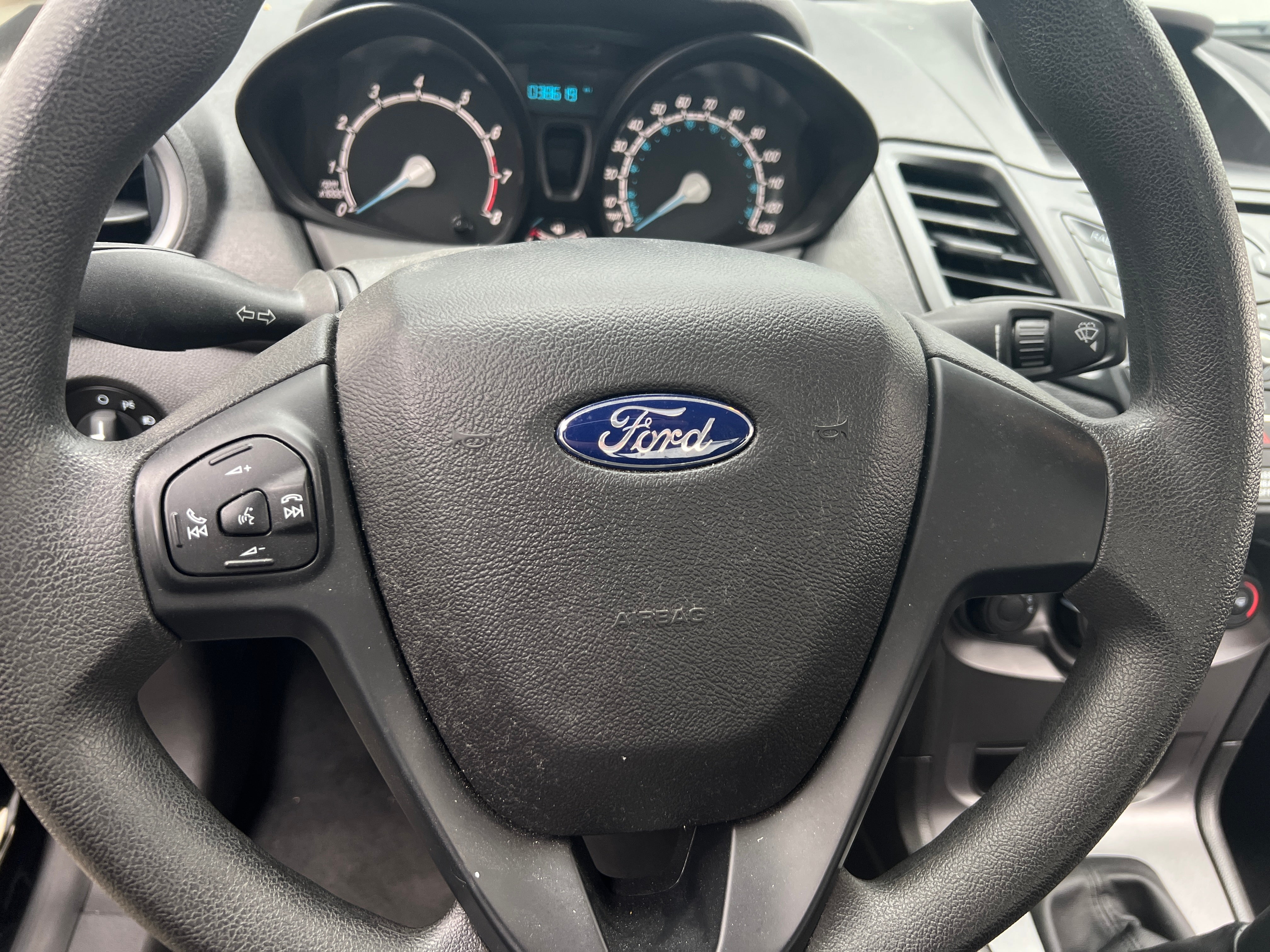 2018 Ford Fiesta S 5