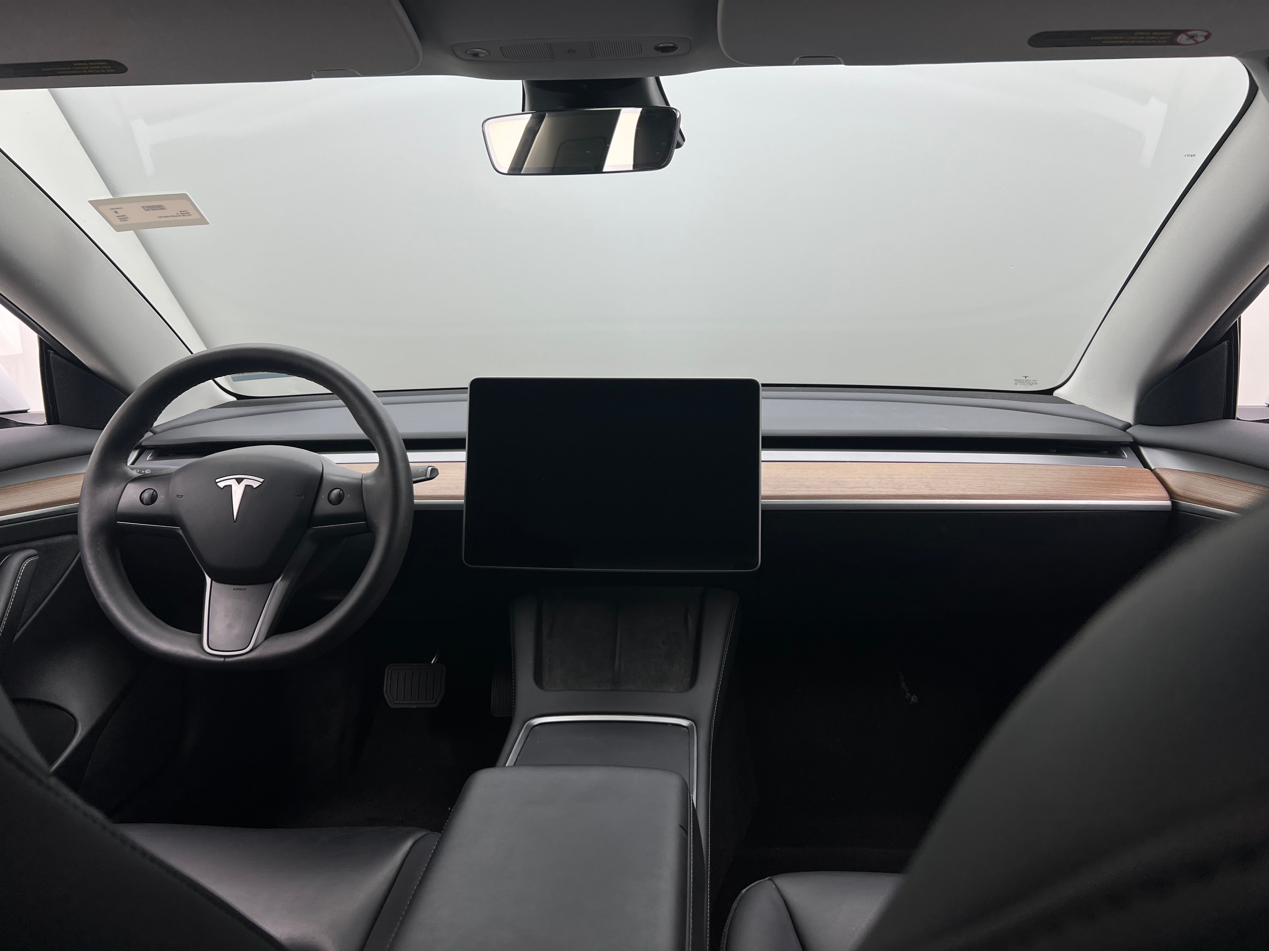 2023 Tesla Model 3 Standard Range 3