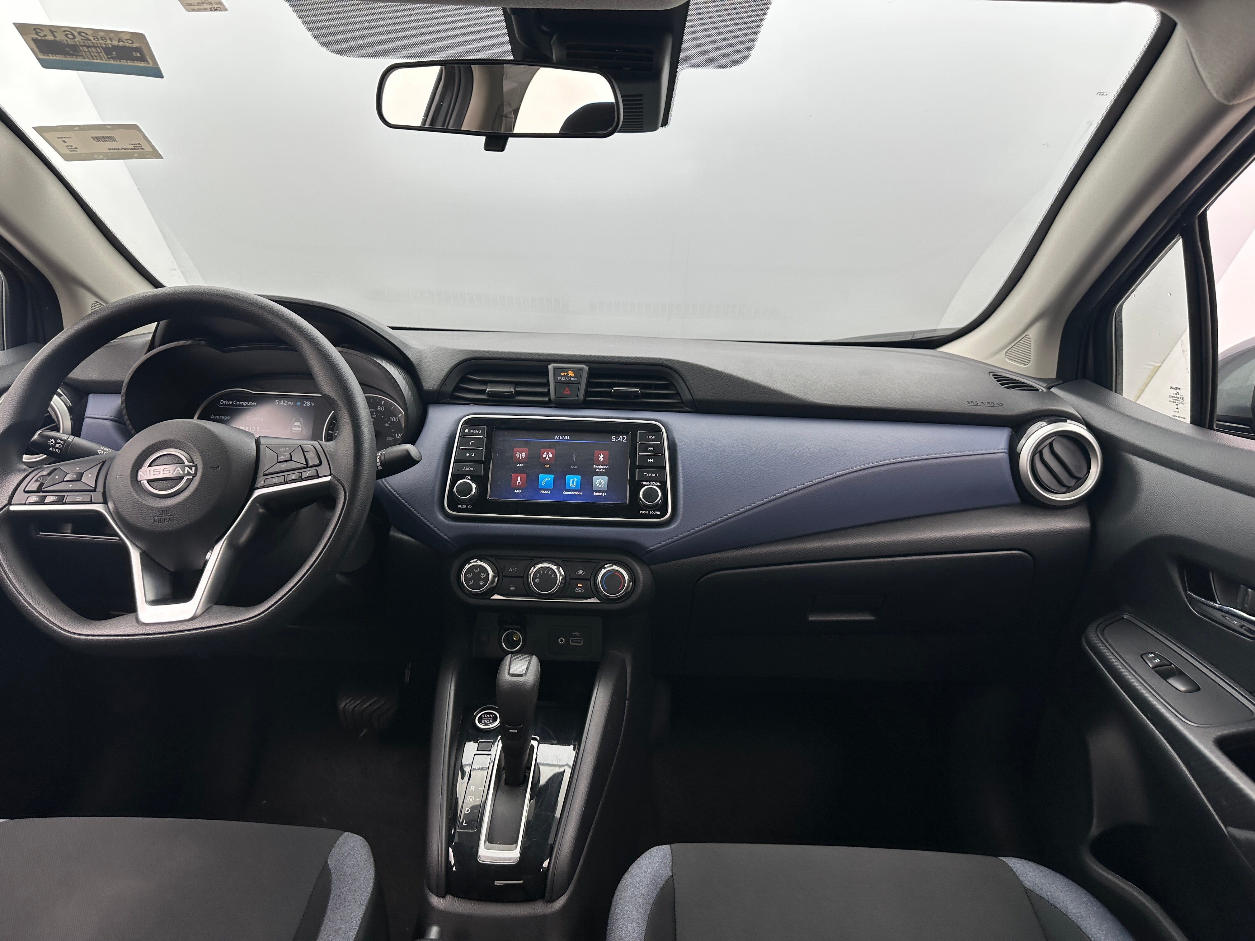 2023 Nissan Versa SV 3