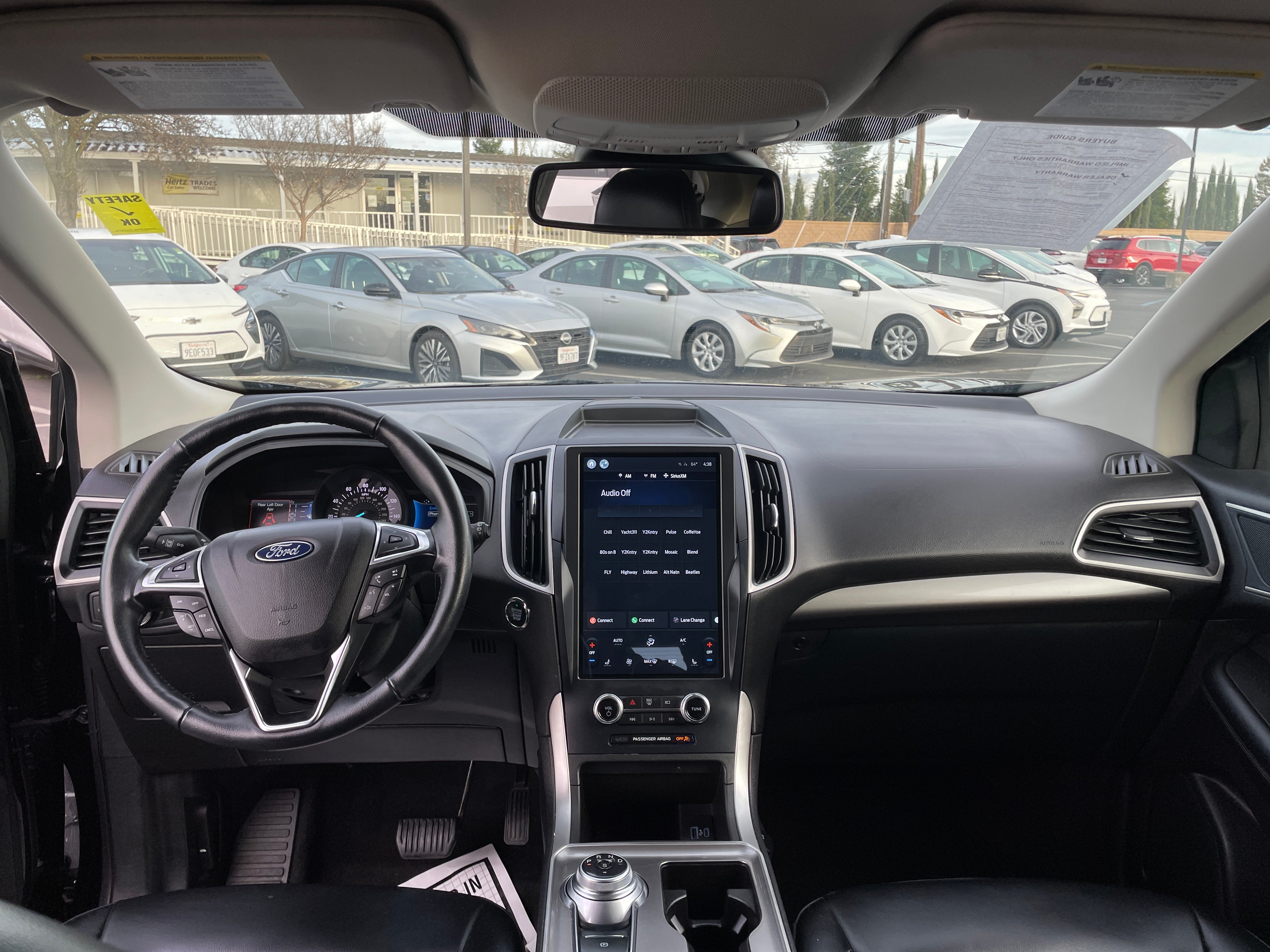 2023 Ford Edge SEL 3