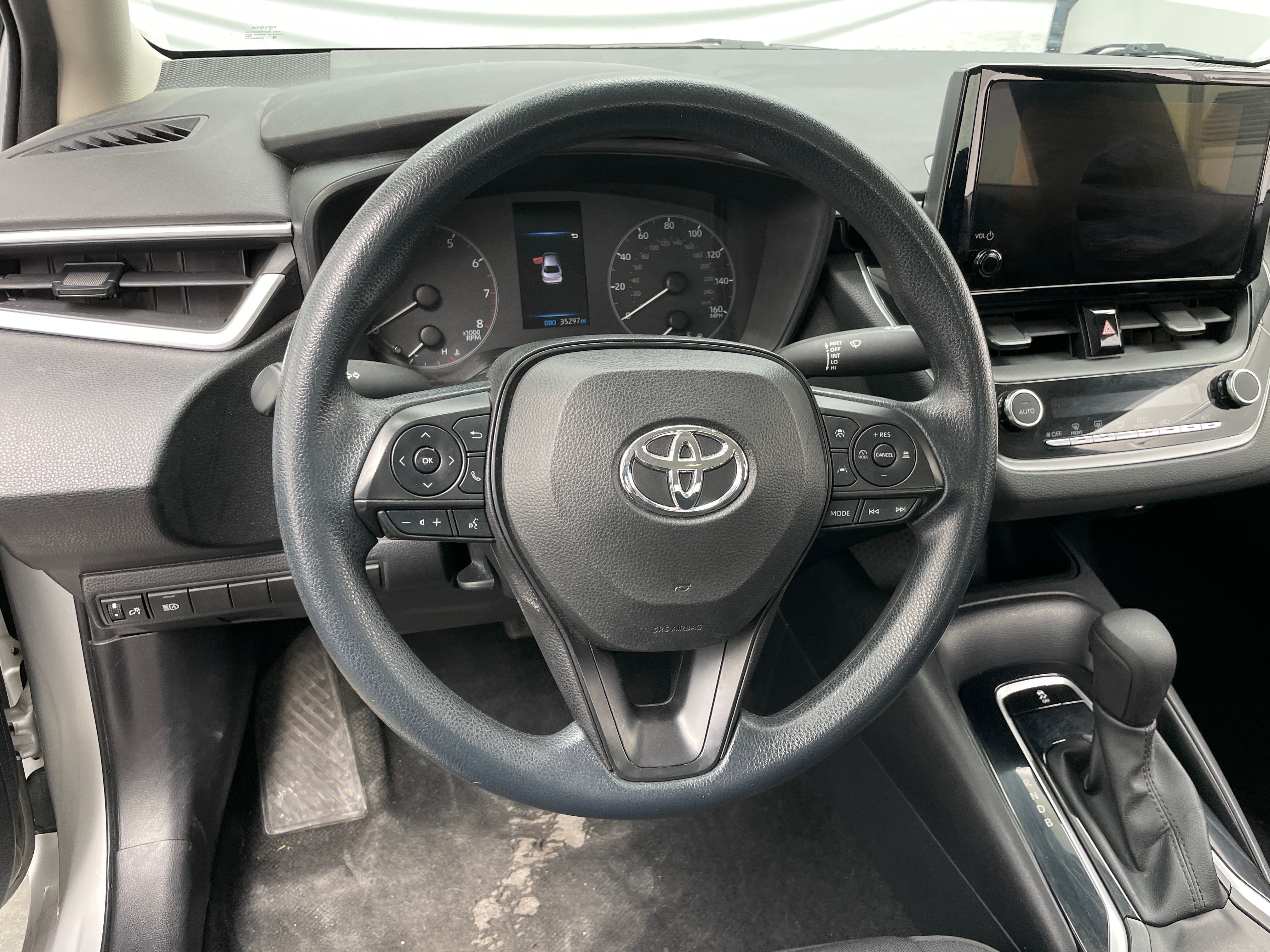 2023 Toyota Corolla LE 5