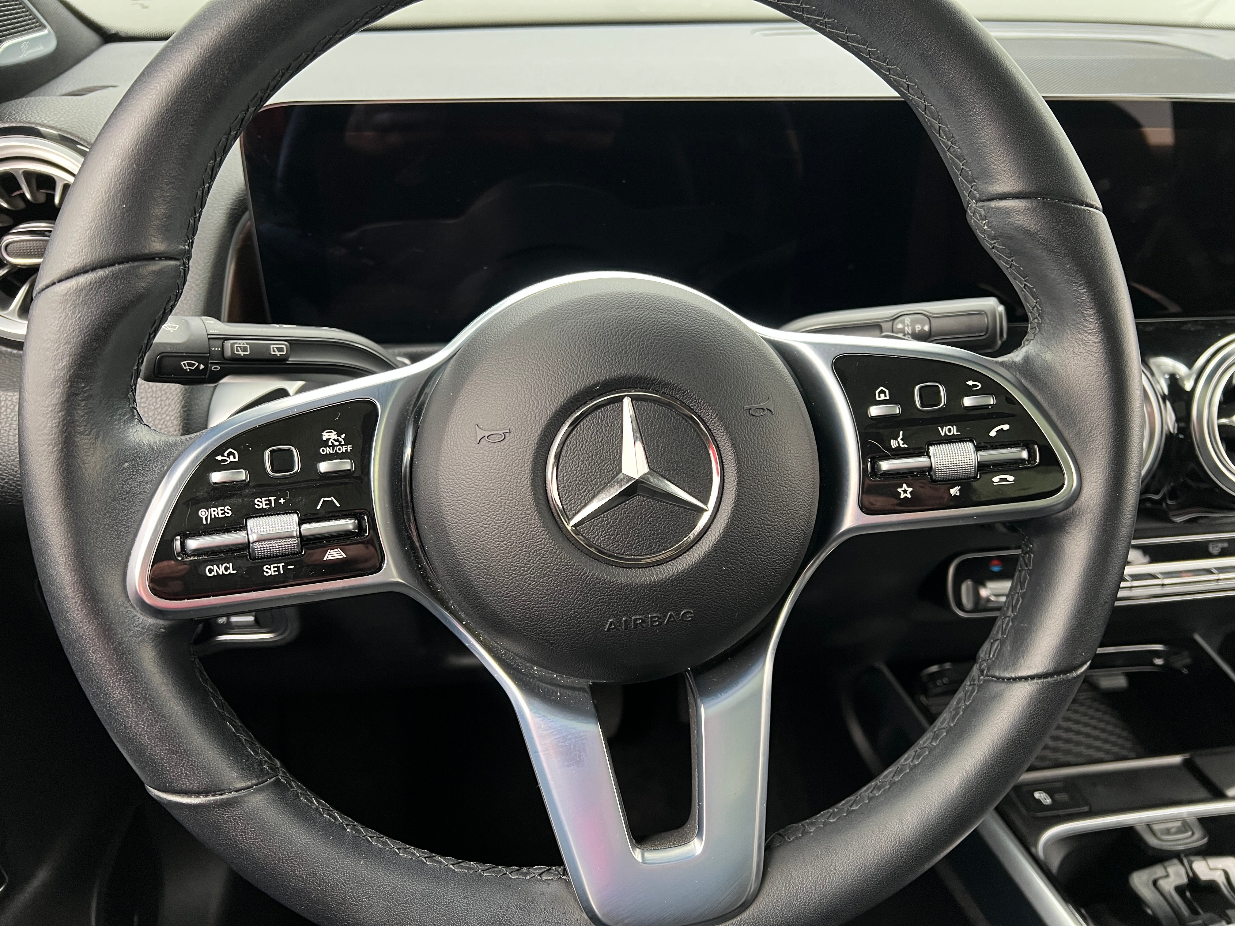 2023 Mercedes-Benz EQB 300 5