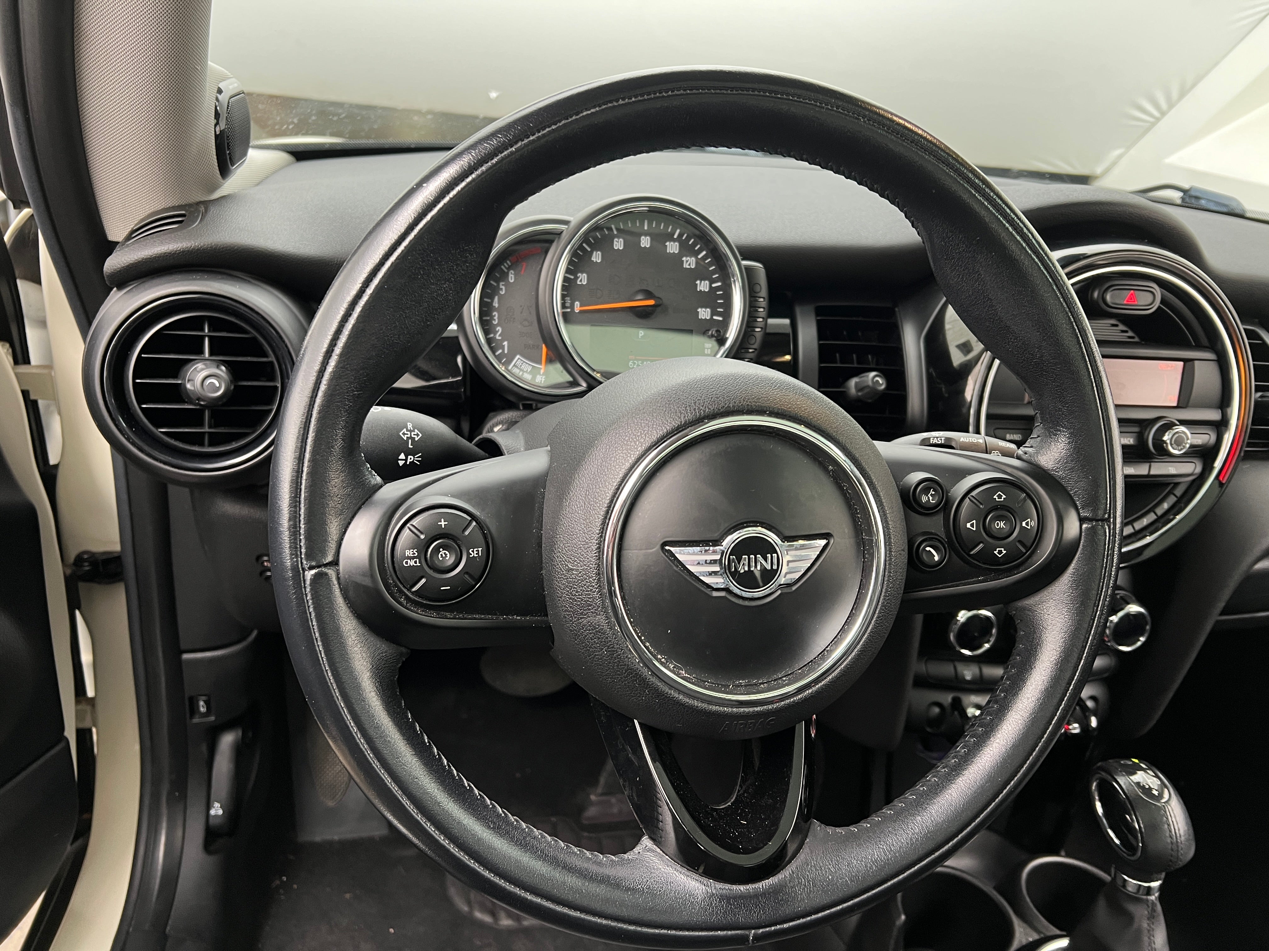 2016 MINI Cooper Hardtop S 5