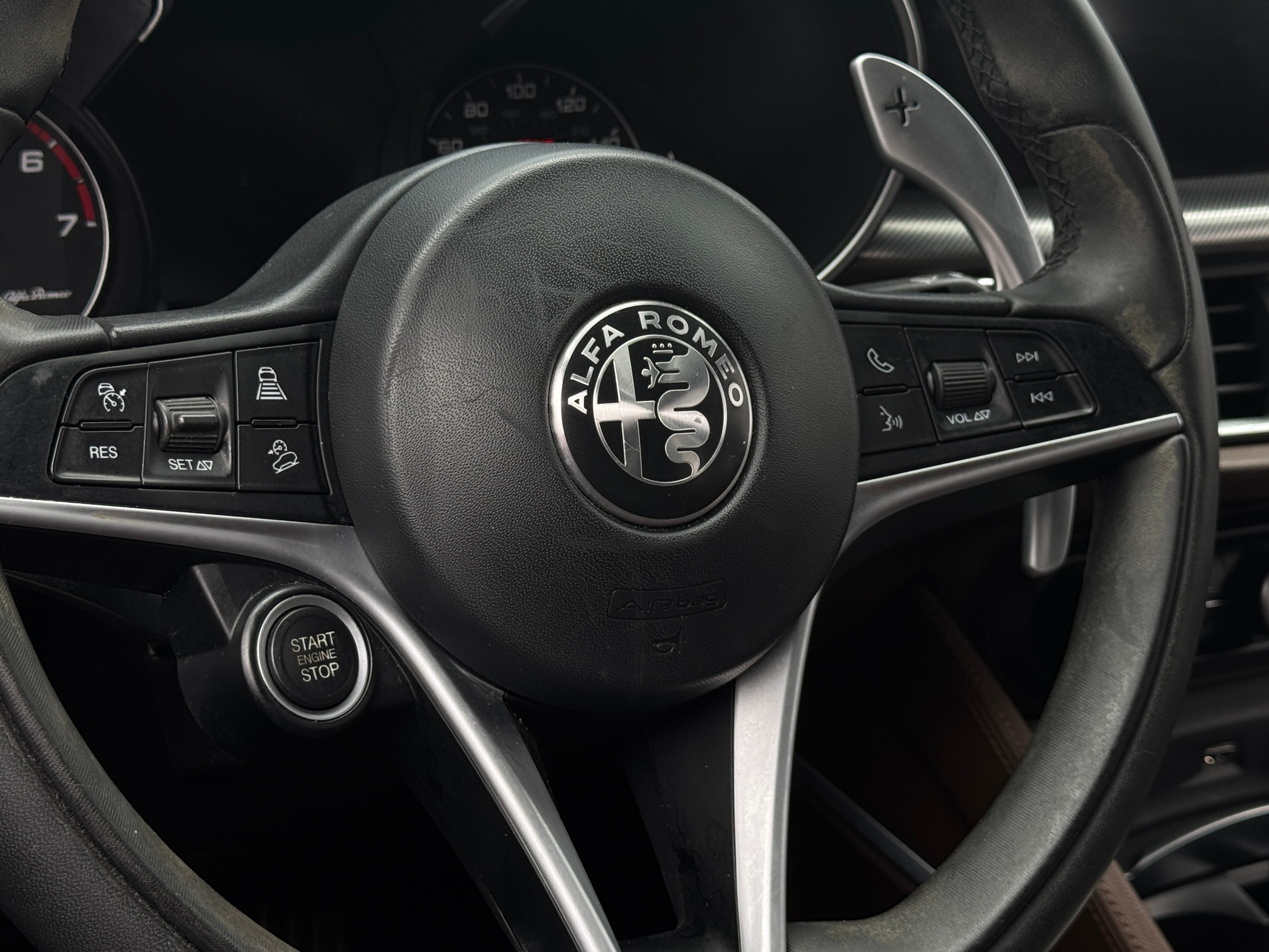 2019 Alfa Romeo Stelvio Ti 4