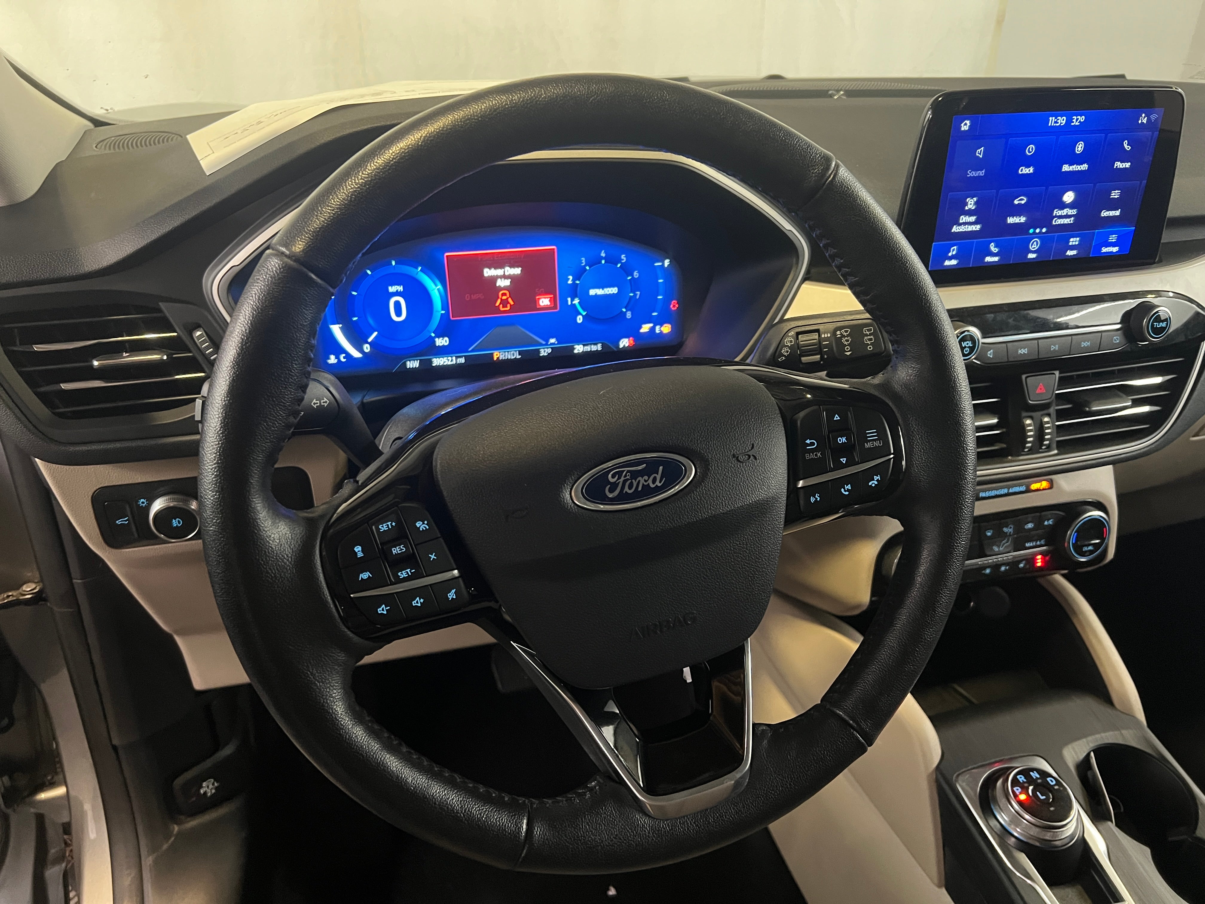 2021 Ford Escape SEL 5