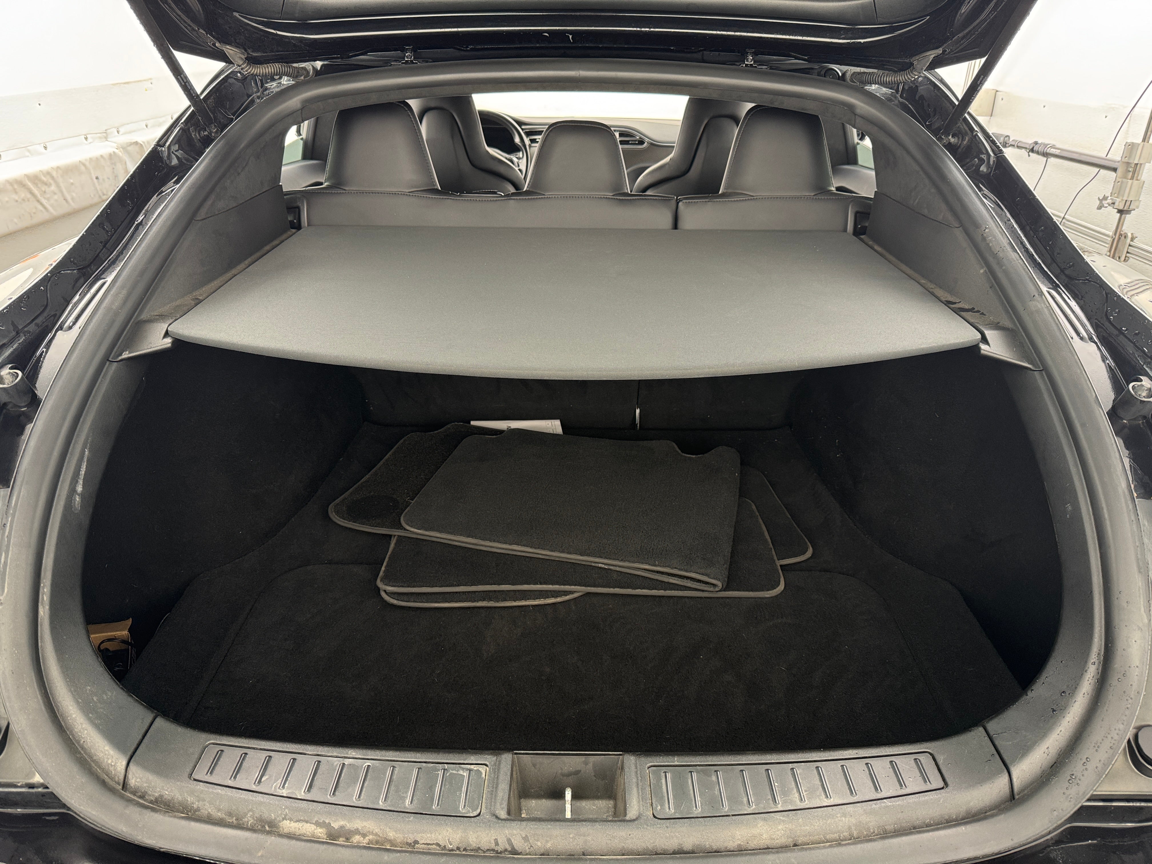 2016 Tesla Model S 90D 6
