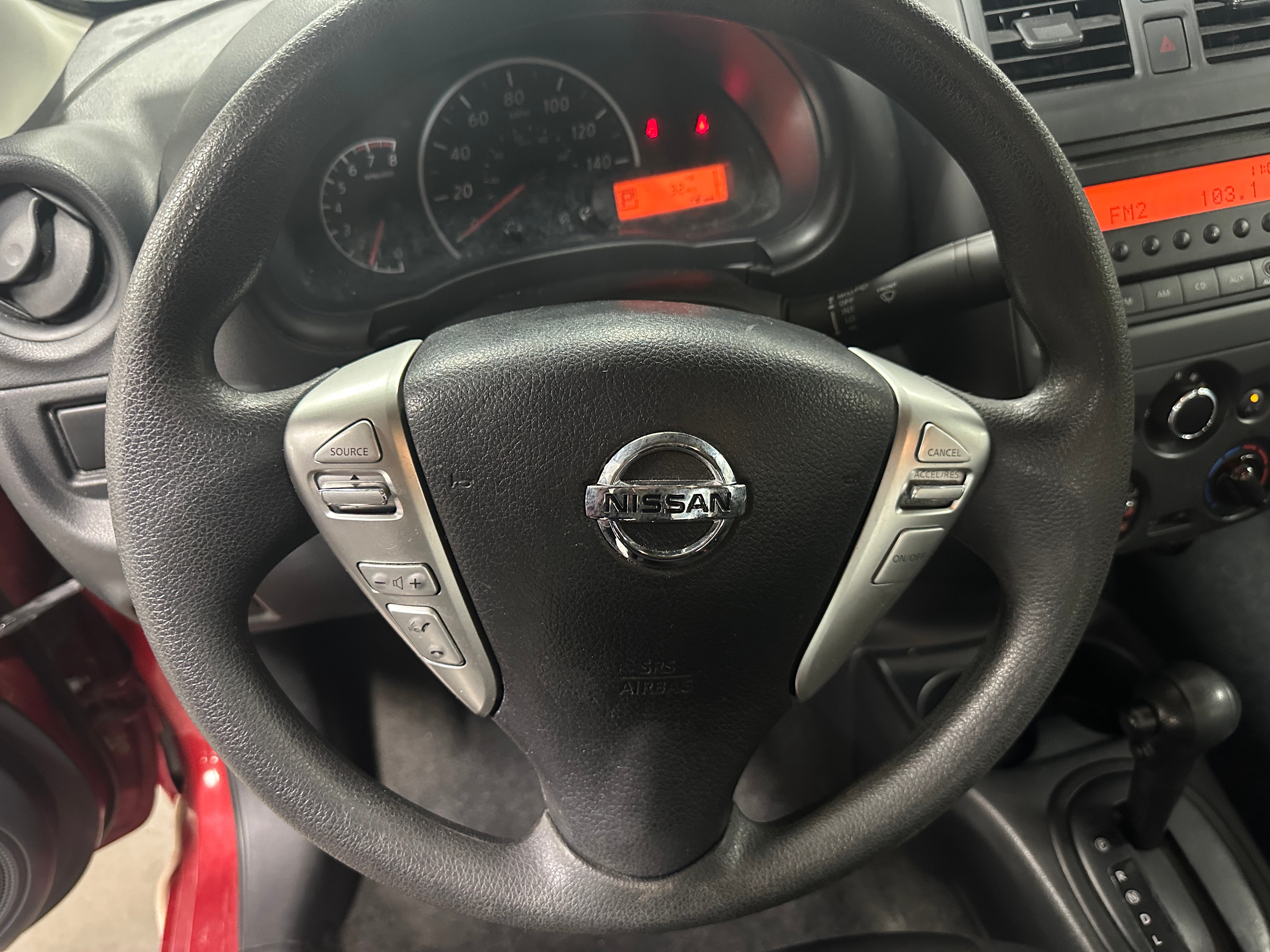 2015 Nissan Versa S Plus 5