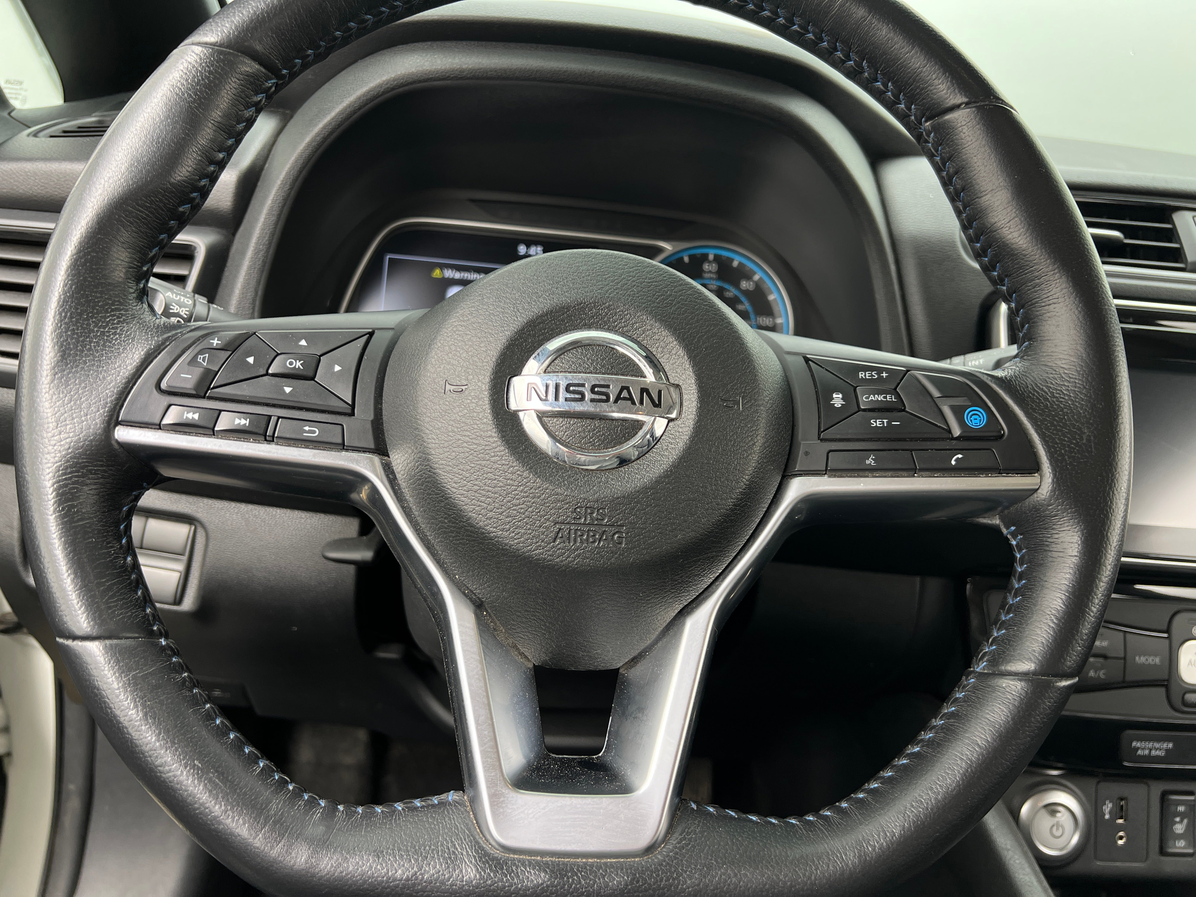 2018 Nissan Leaf SL 5