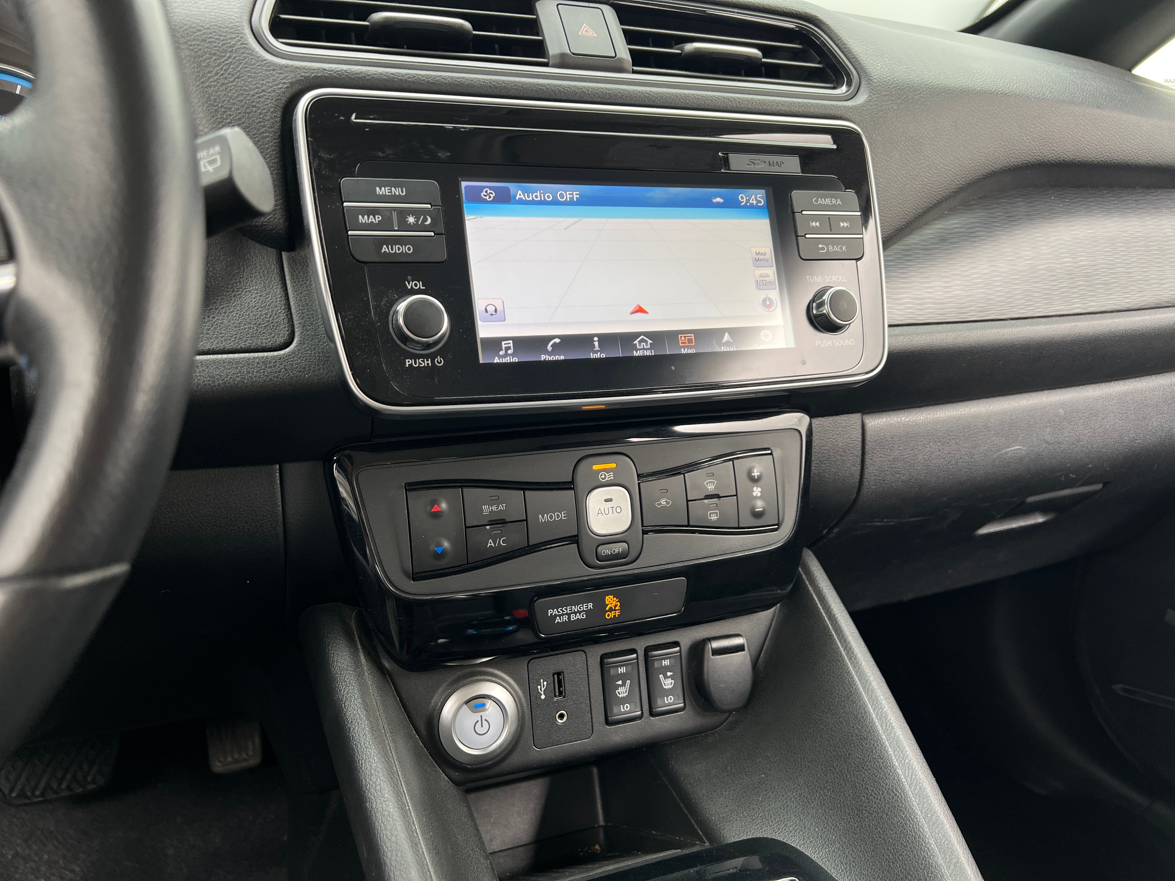 2018 Nissan Leaf SL 4