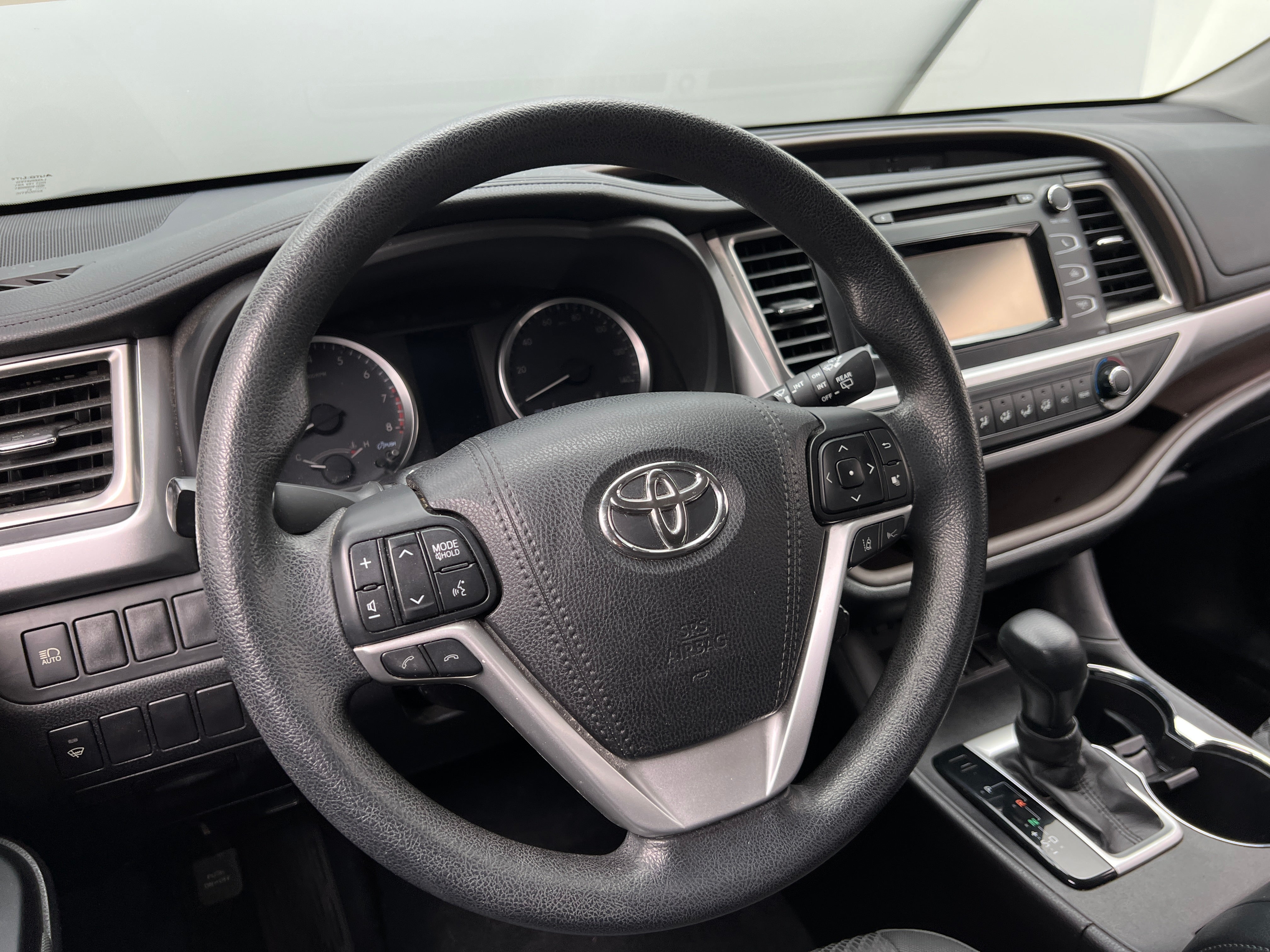 2017 Toyota Highlander LE 5