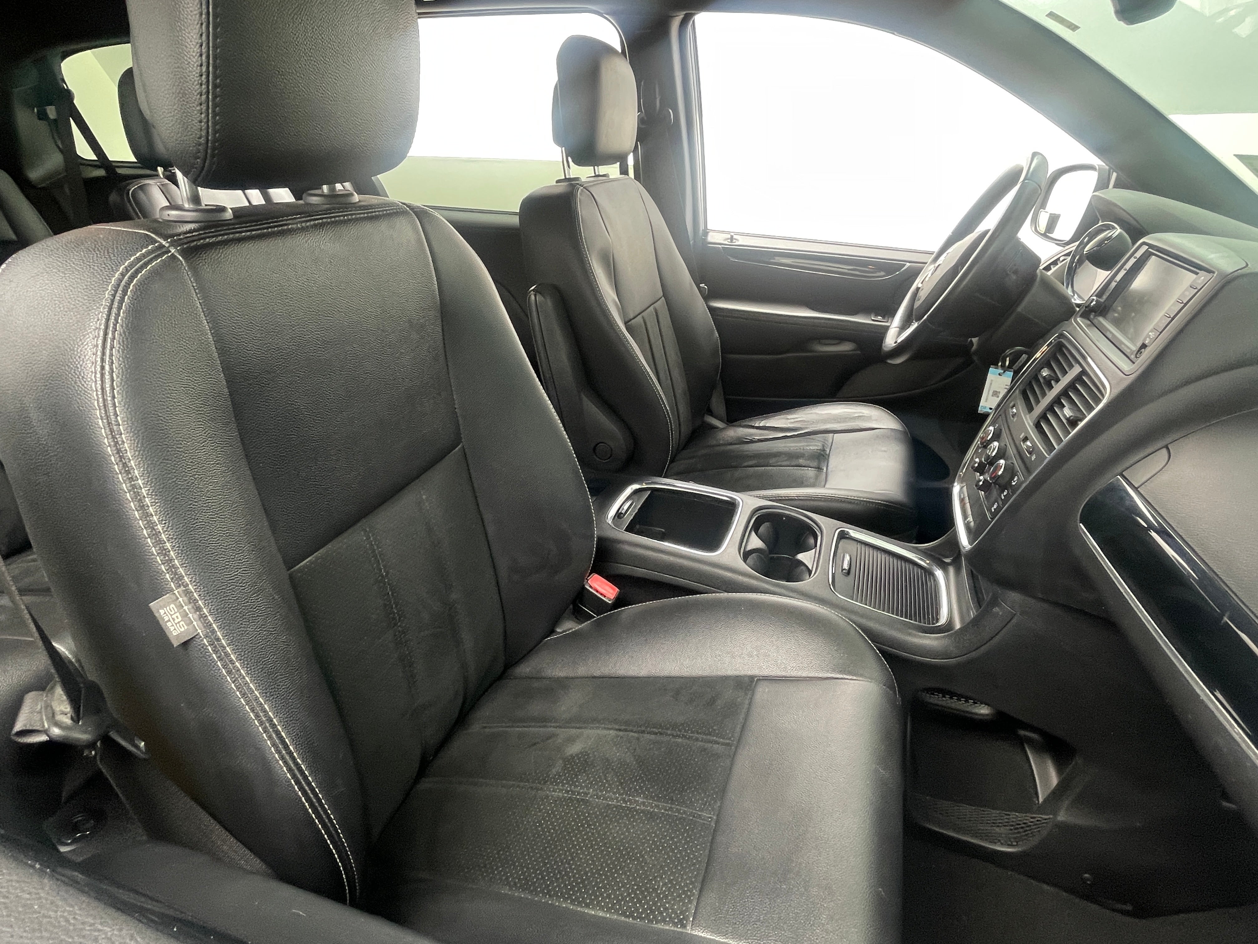 2019 Dodge Grand Caravan SXT 2