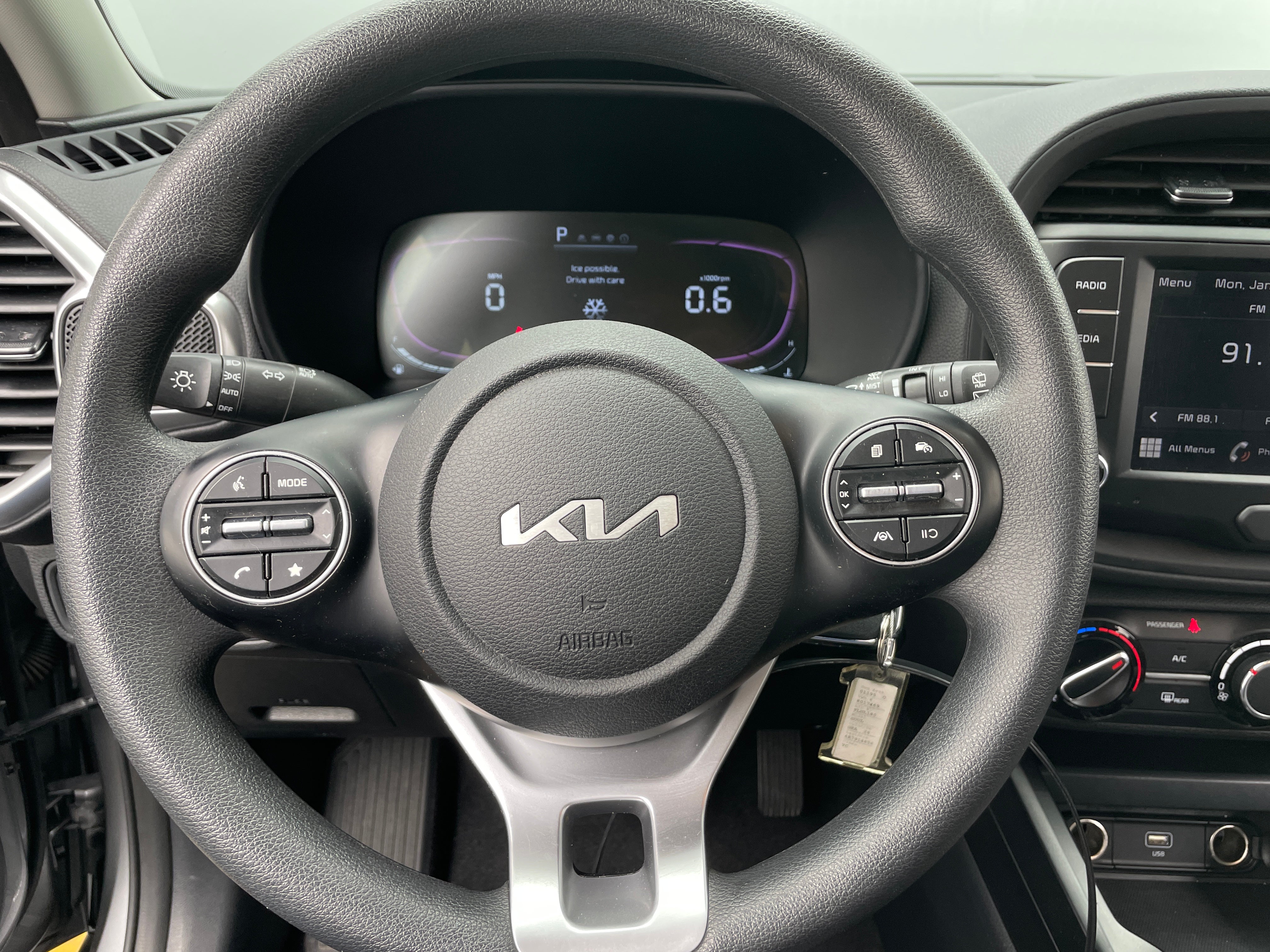 2024 Kia Soul LX 5