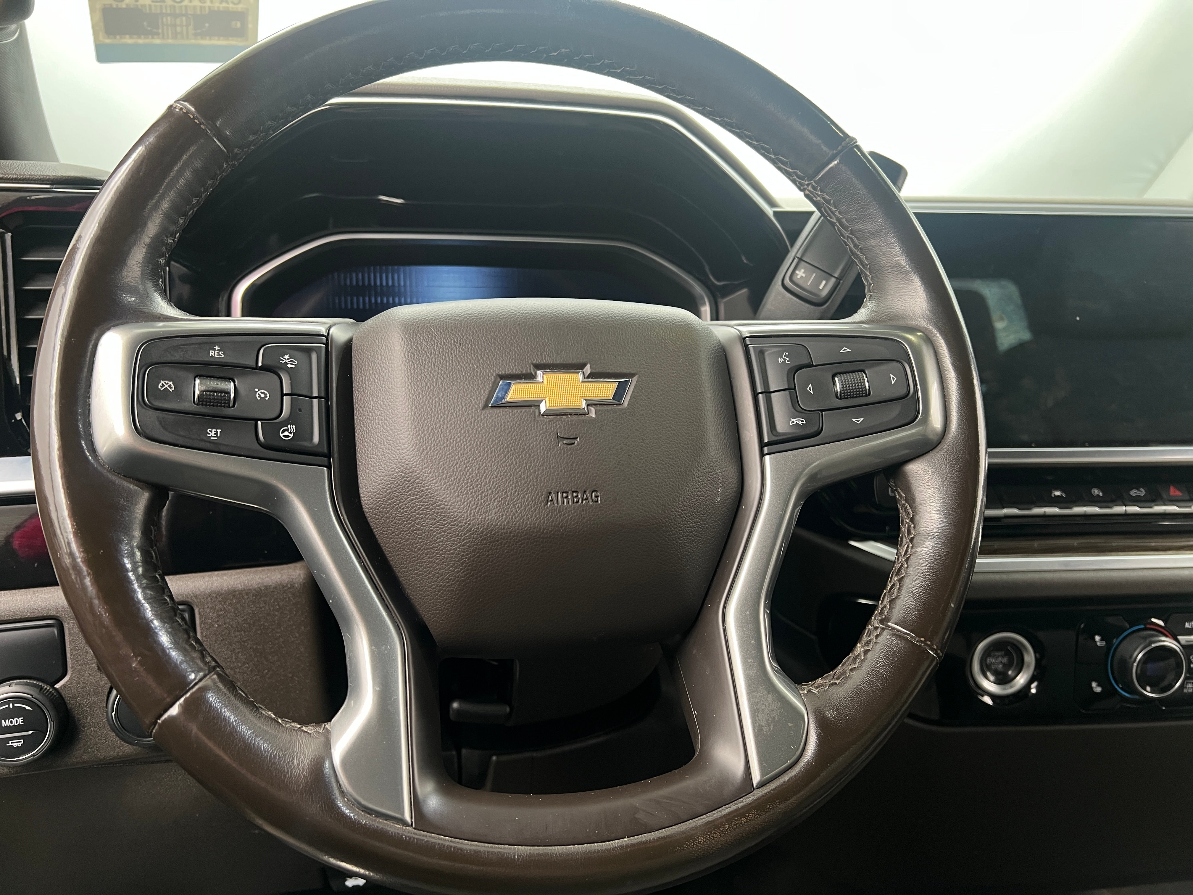 2022 Chevrolet Silverado 1500 LT 5