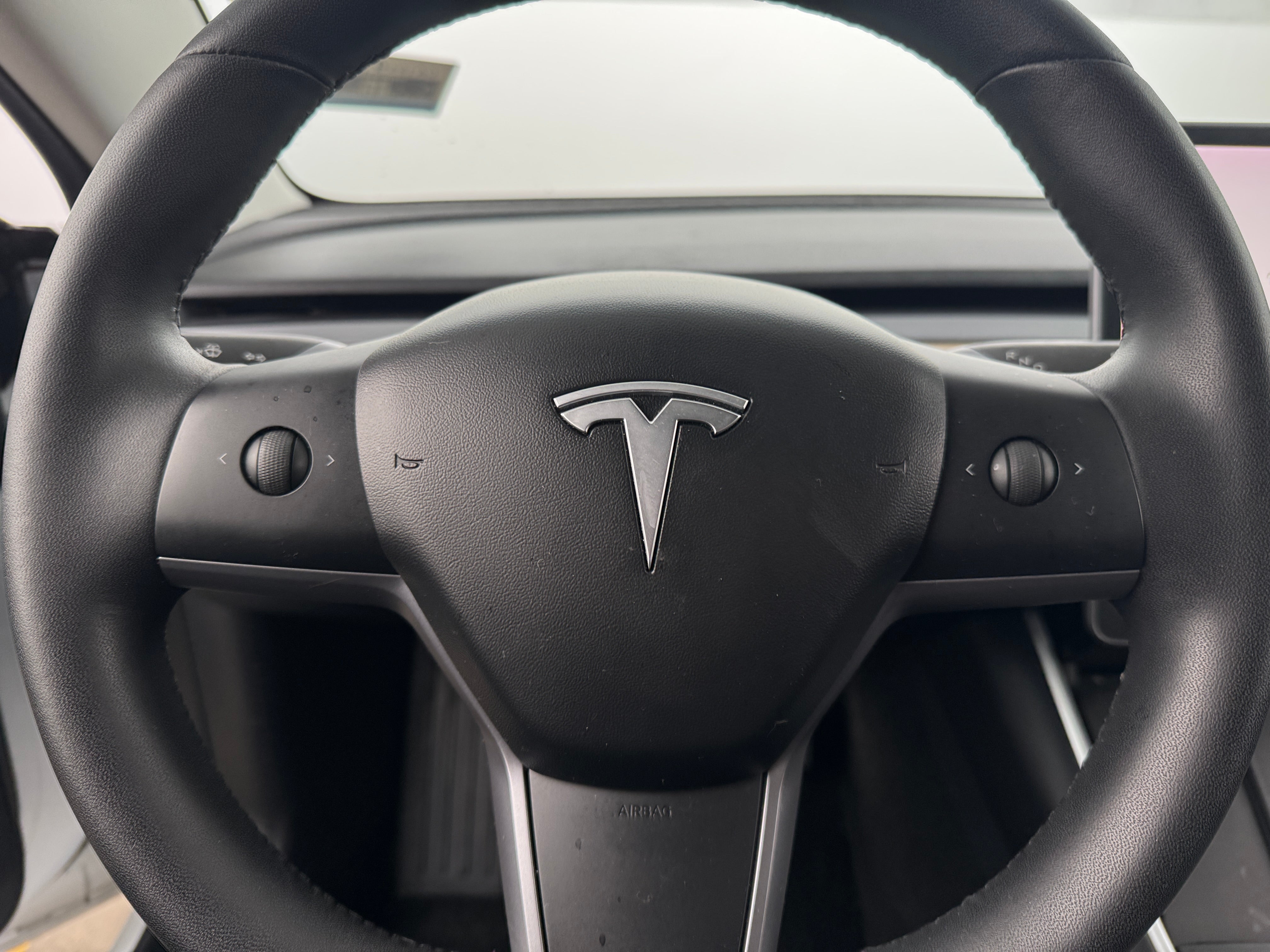 2019 Tesla Model 3 Standard Range 4