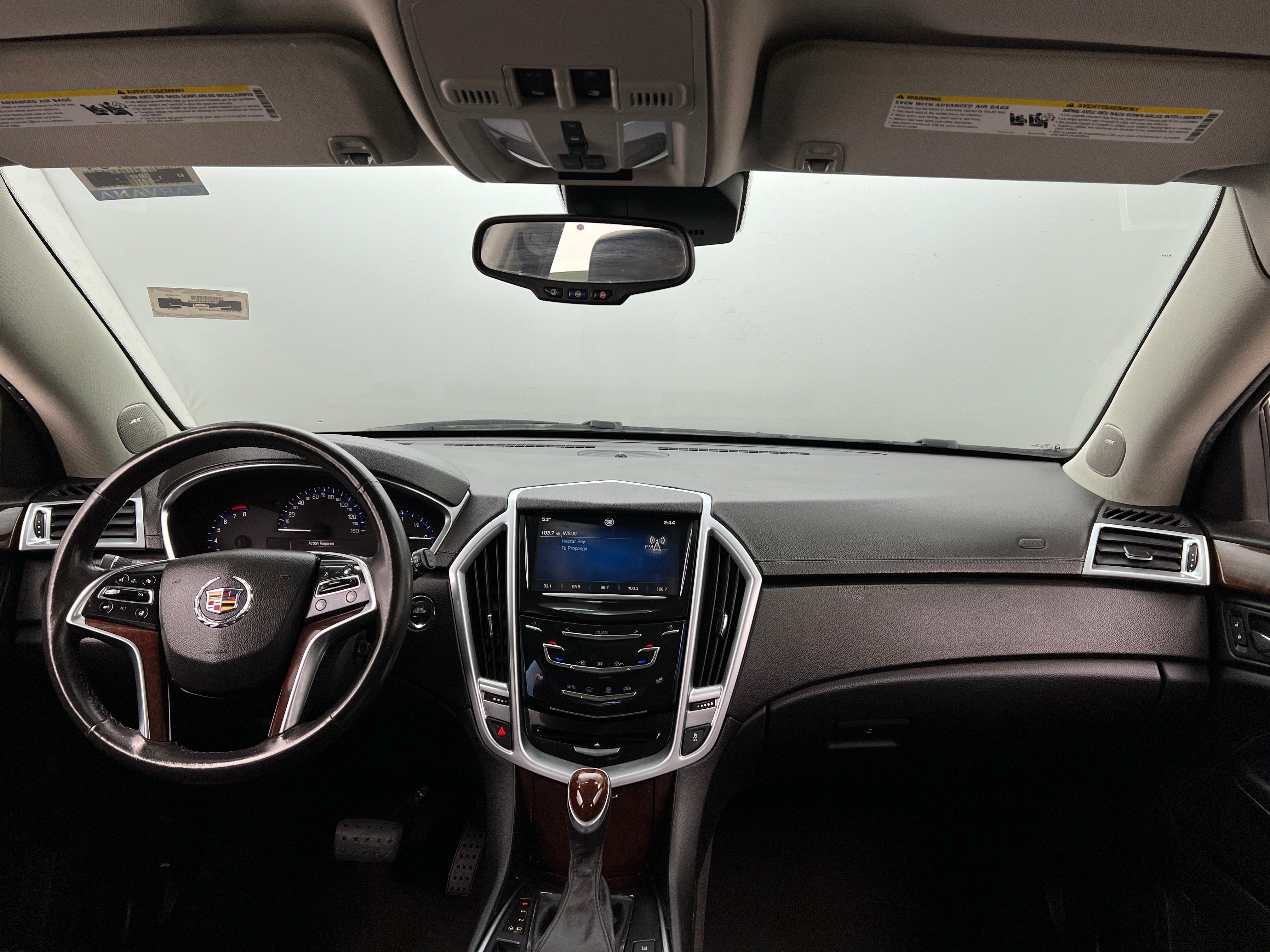 2014 Cadillac SRX Luxury 2