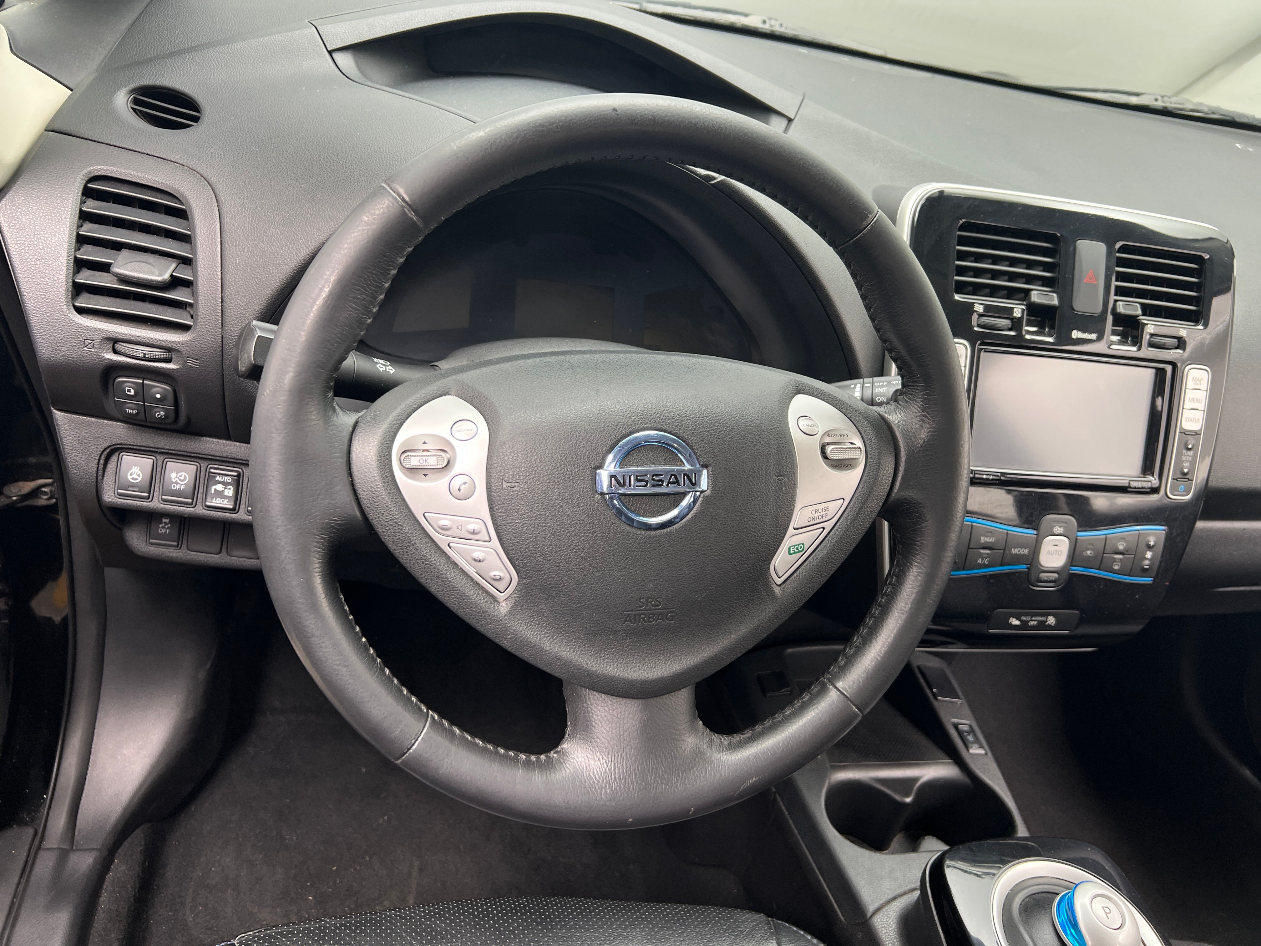 2016 Nissan Leaf SL 4