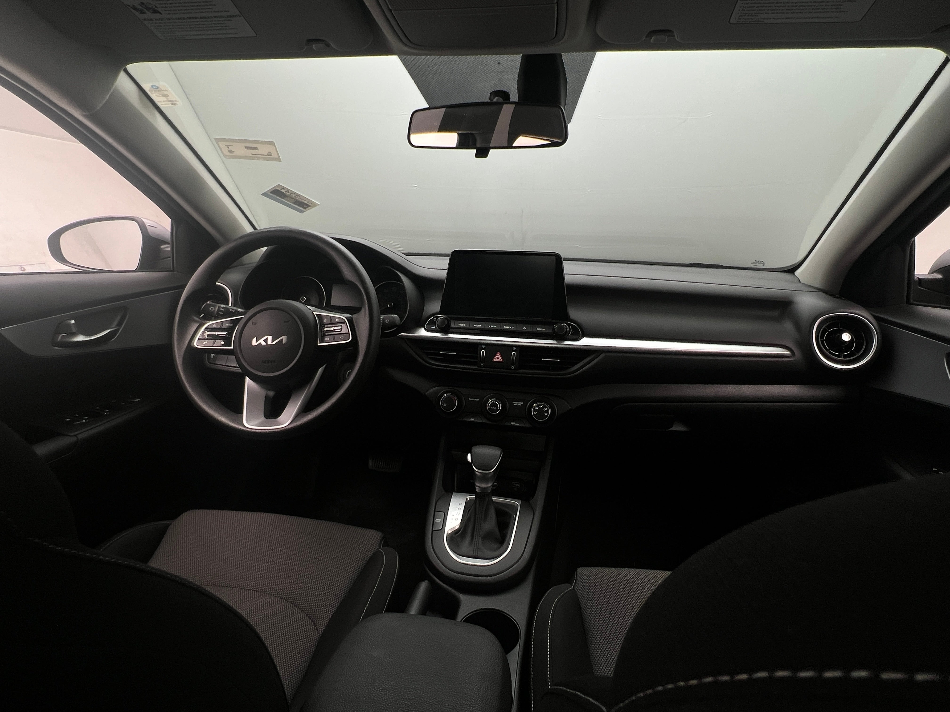 2024 Kia Forte LX 3