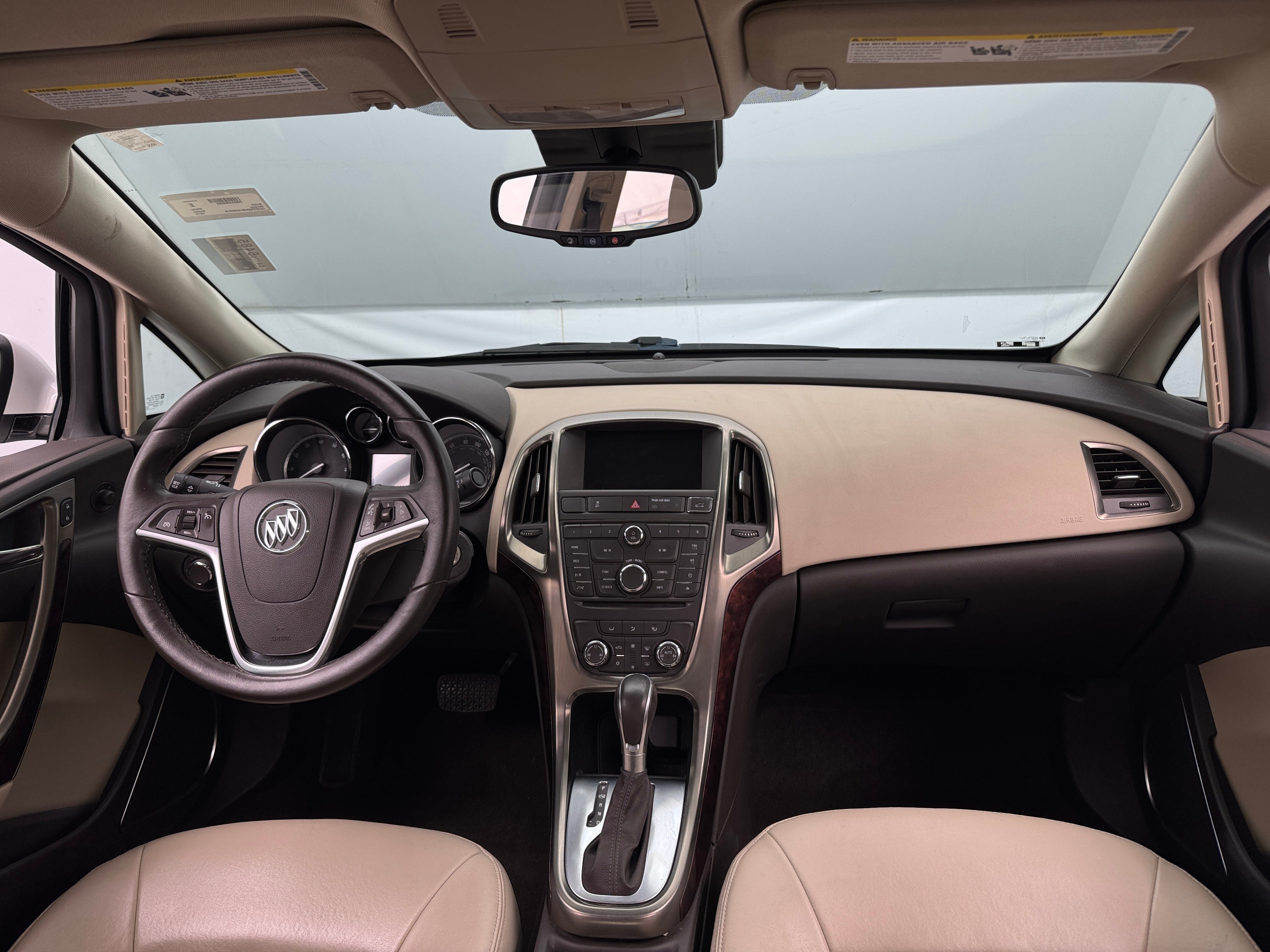 2015 Buick Verano Base 3