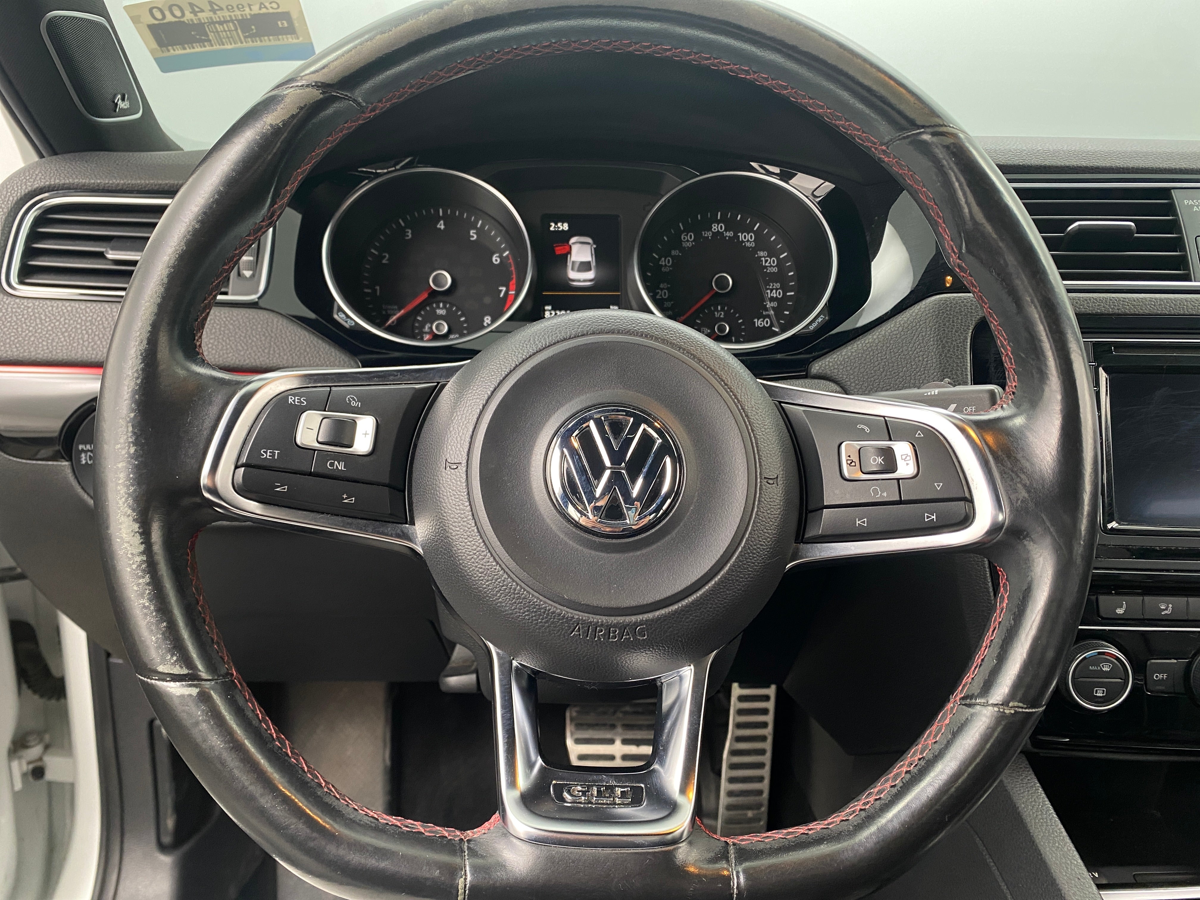 2016 Volkswagen Jetta GLI SE 5