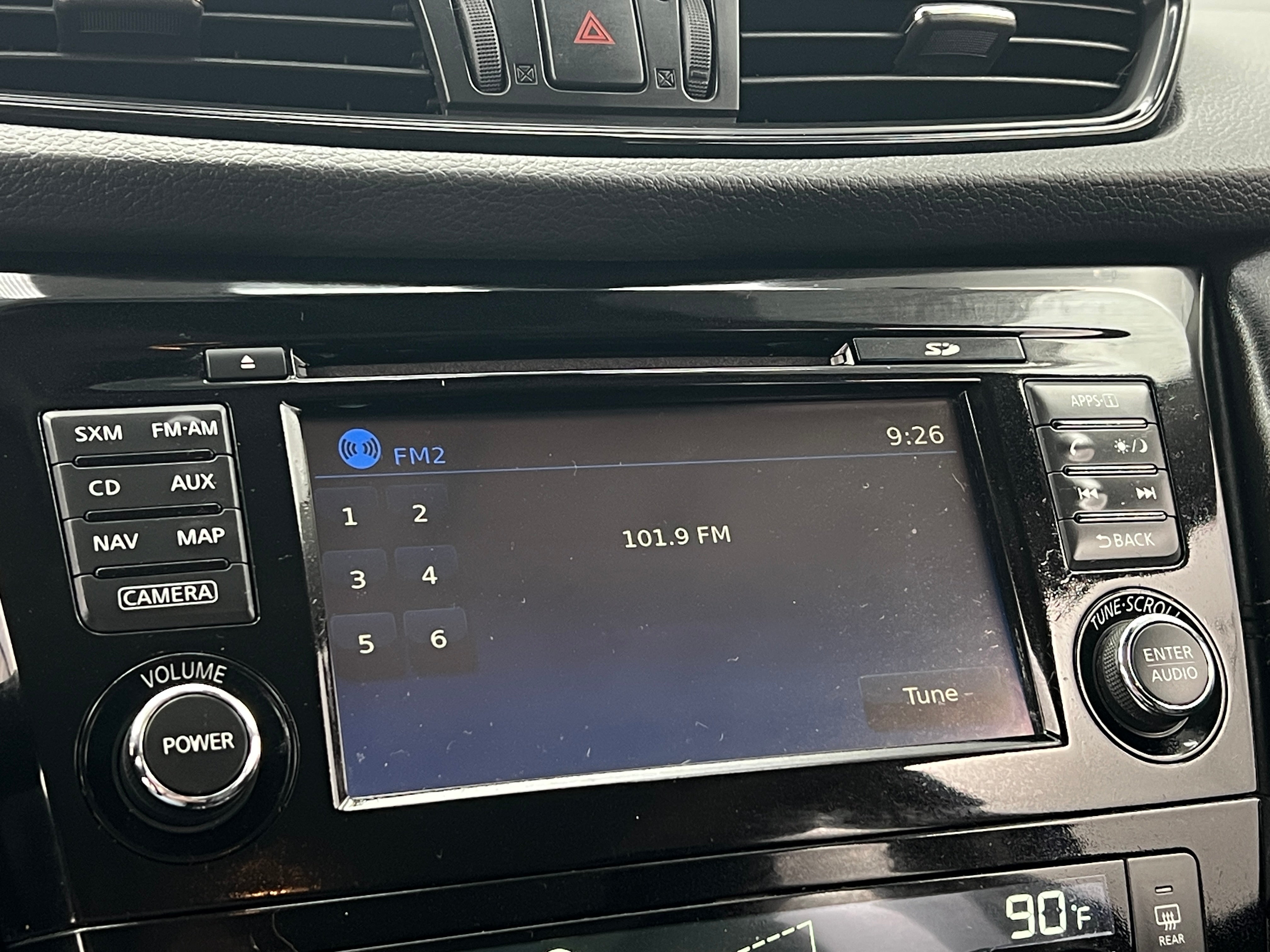 2017 Nissan Rogue SL 3