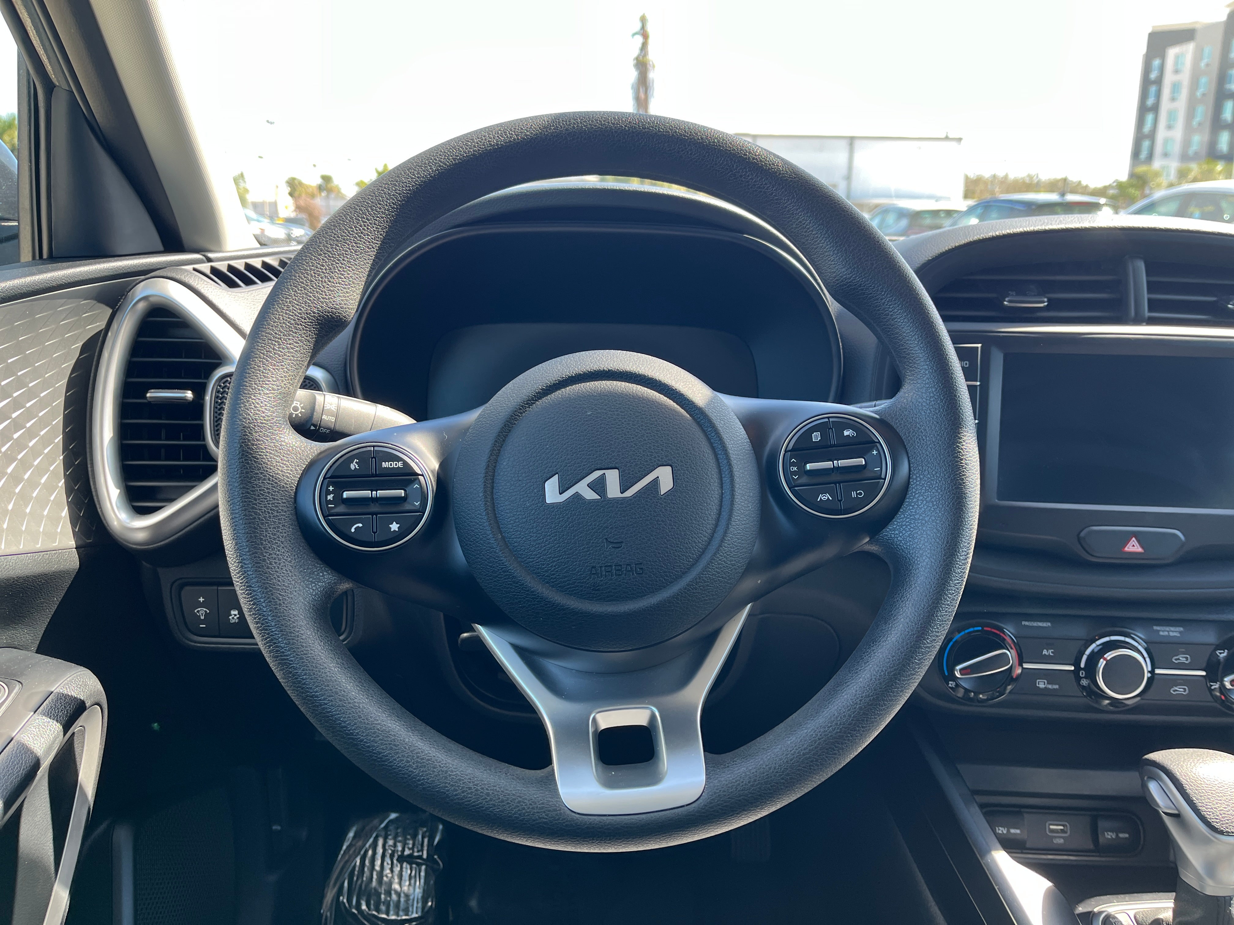 2024 Kia Soul LX 5