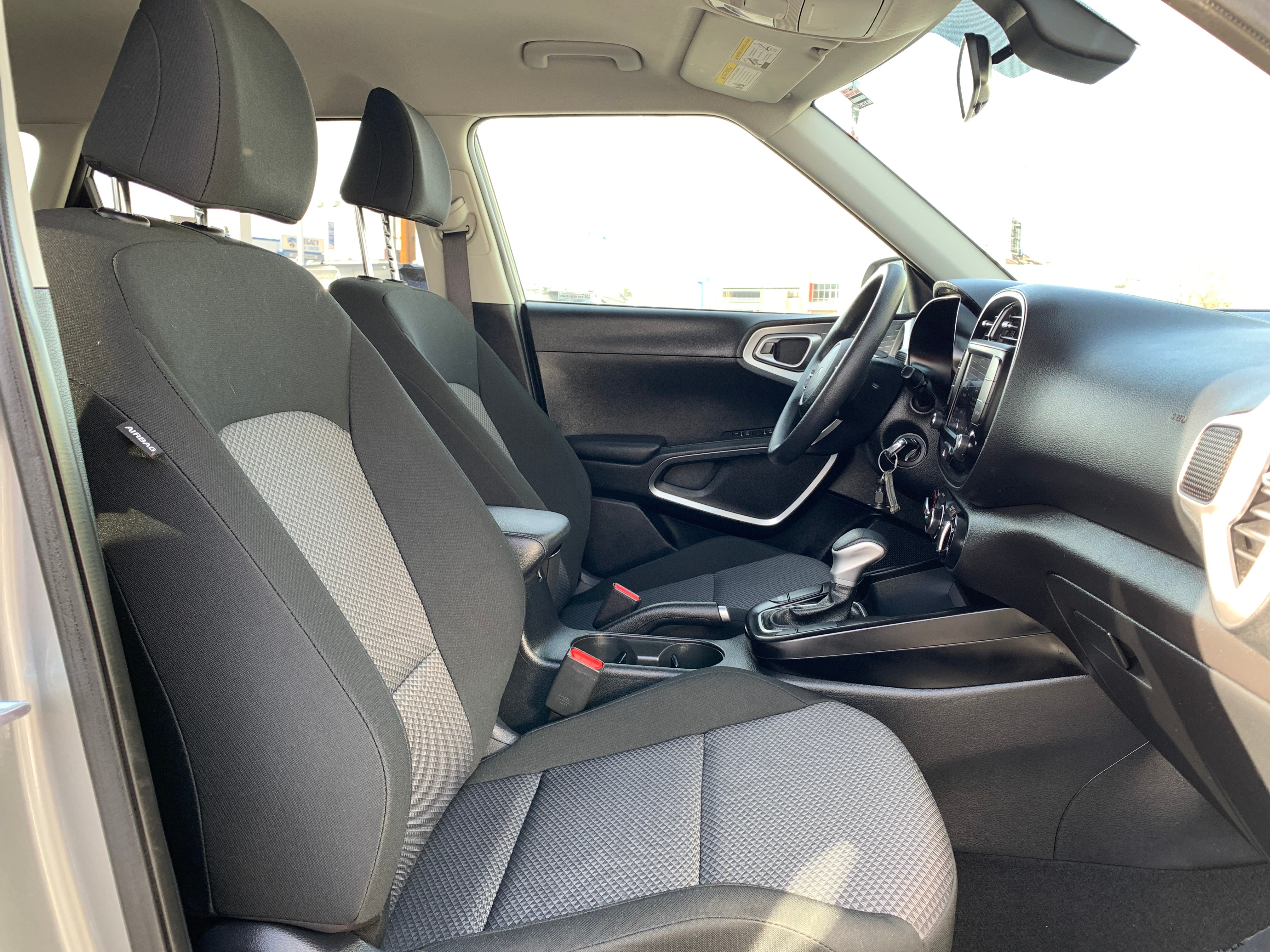 2024 Kia Soul LX 2