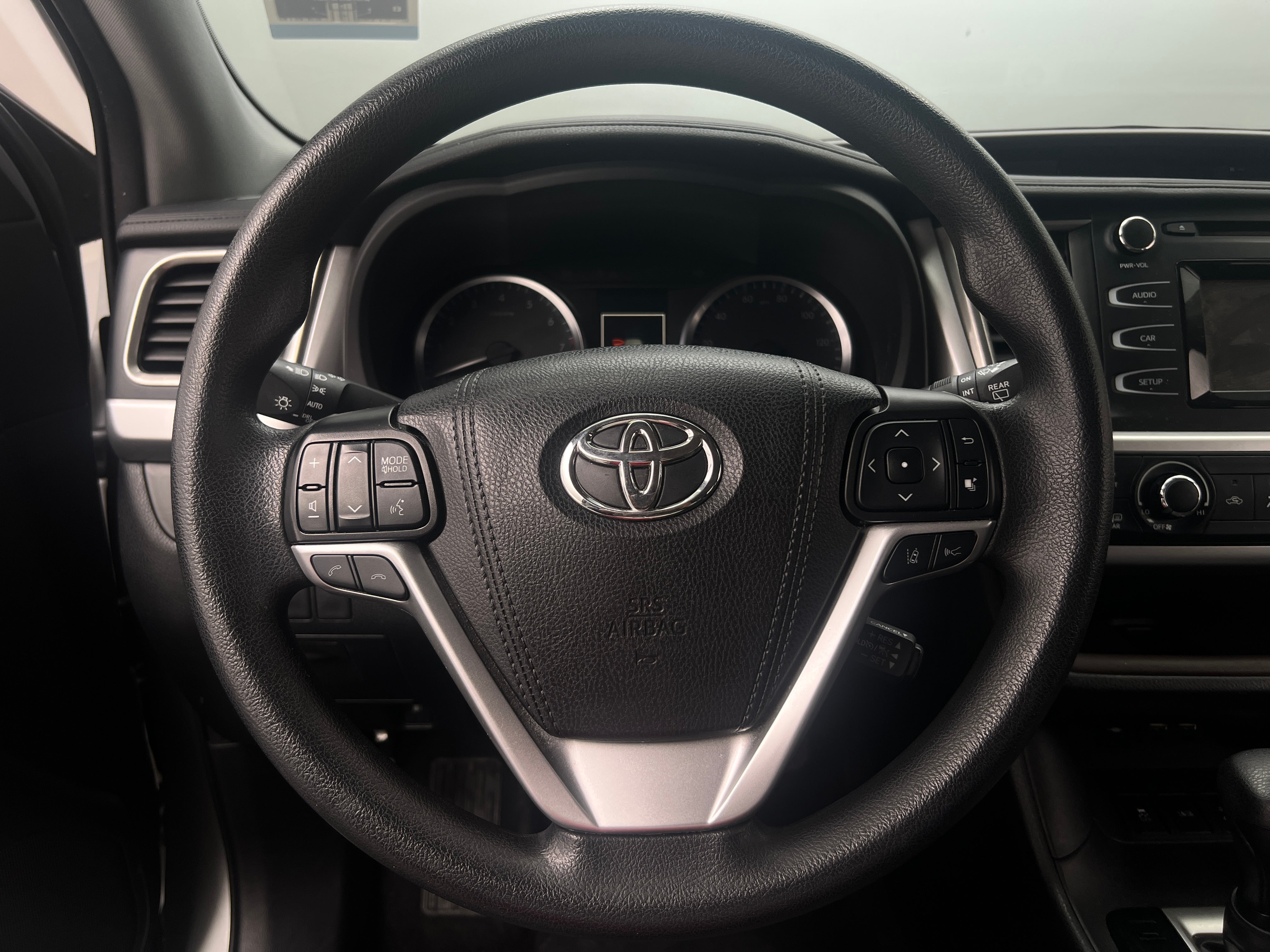 2019 Toyota Highlander LE 5