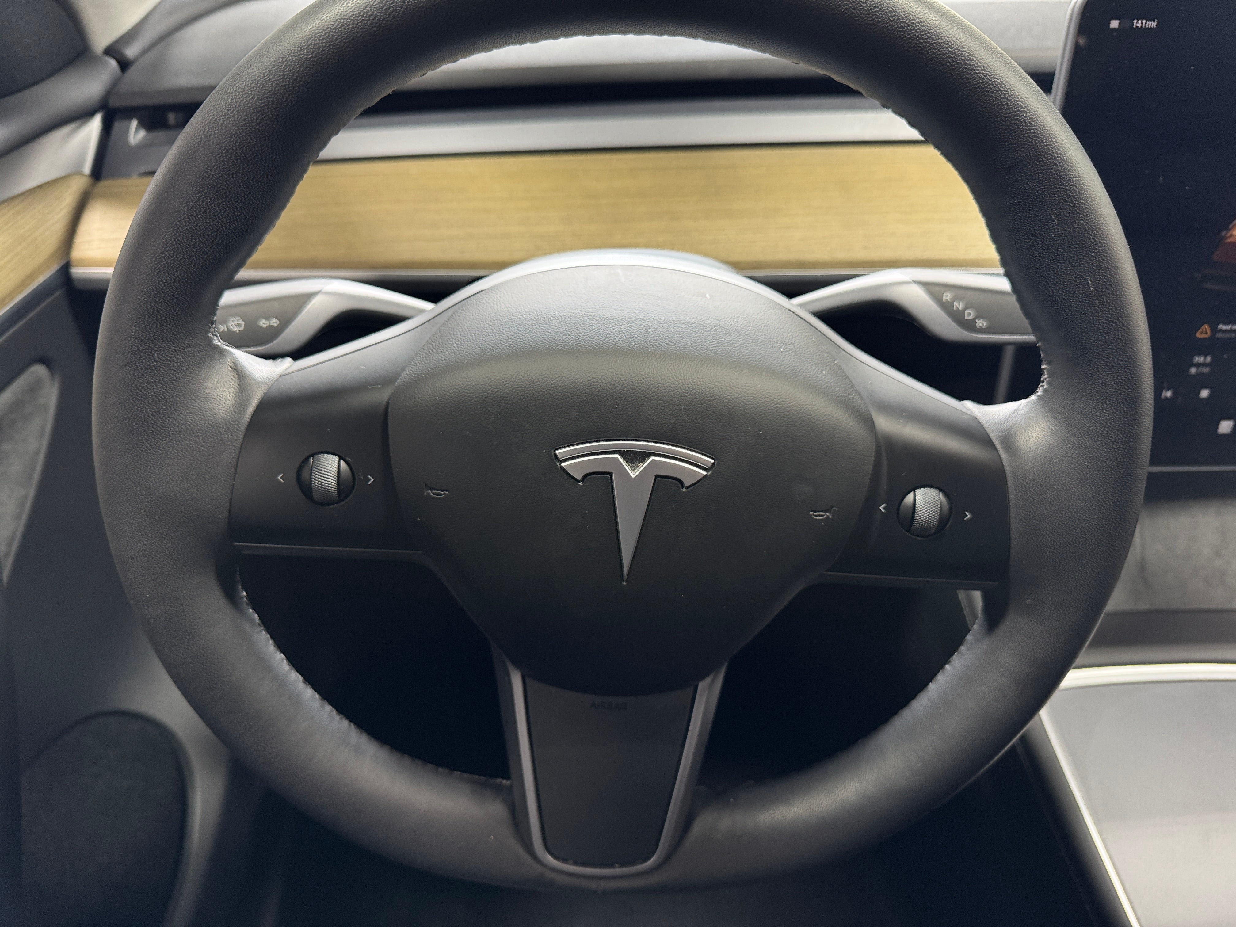 2023 Tesla Model Y Long Range 4