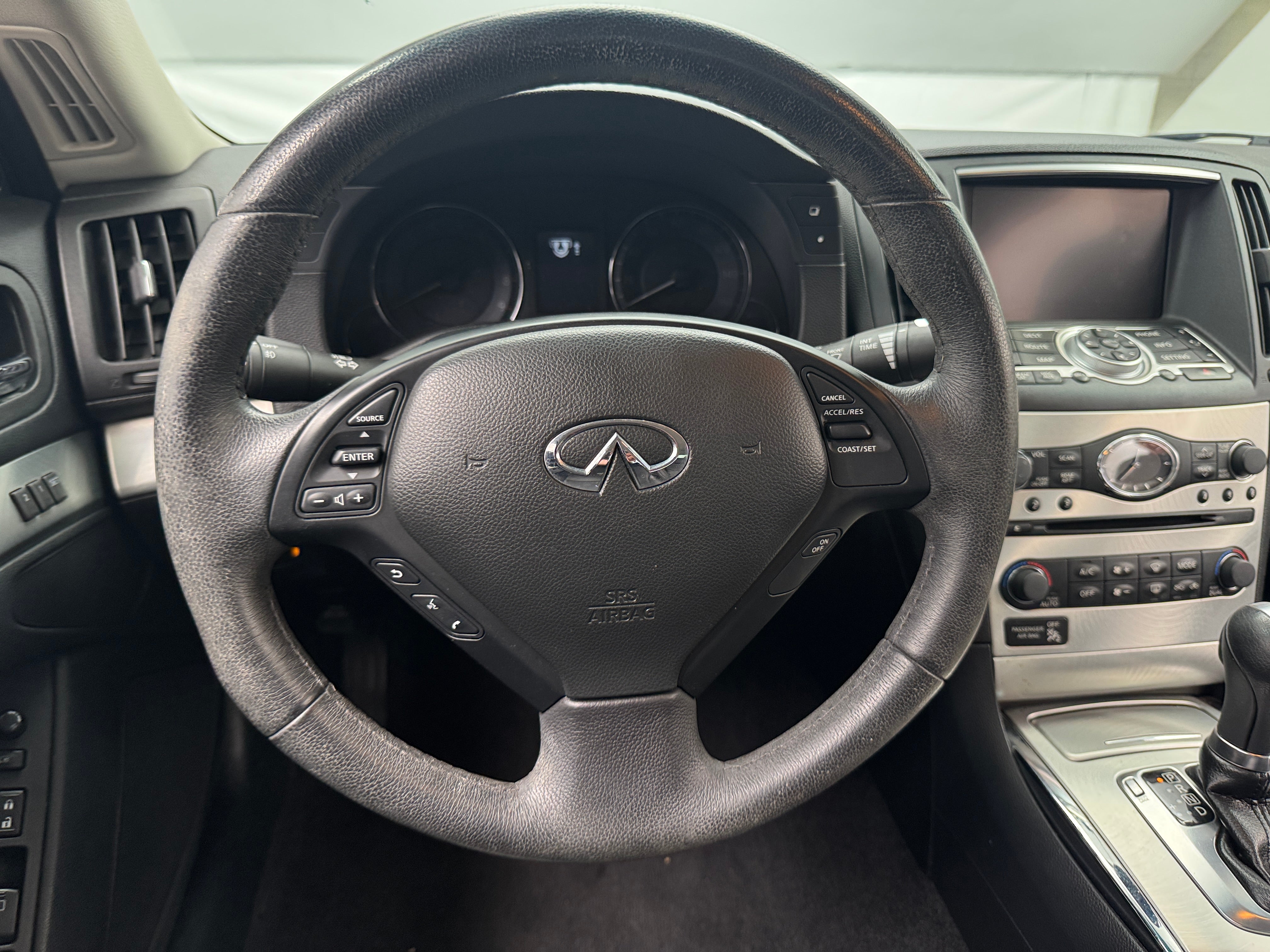 2012 INFINITI G37  5