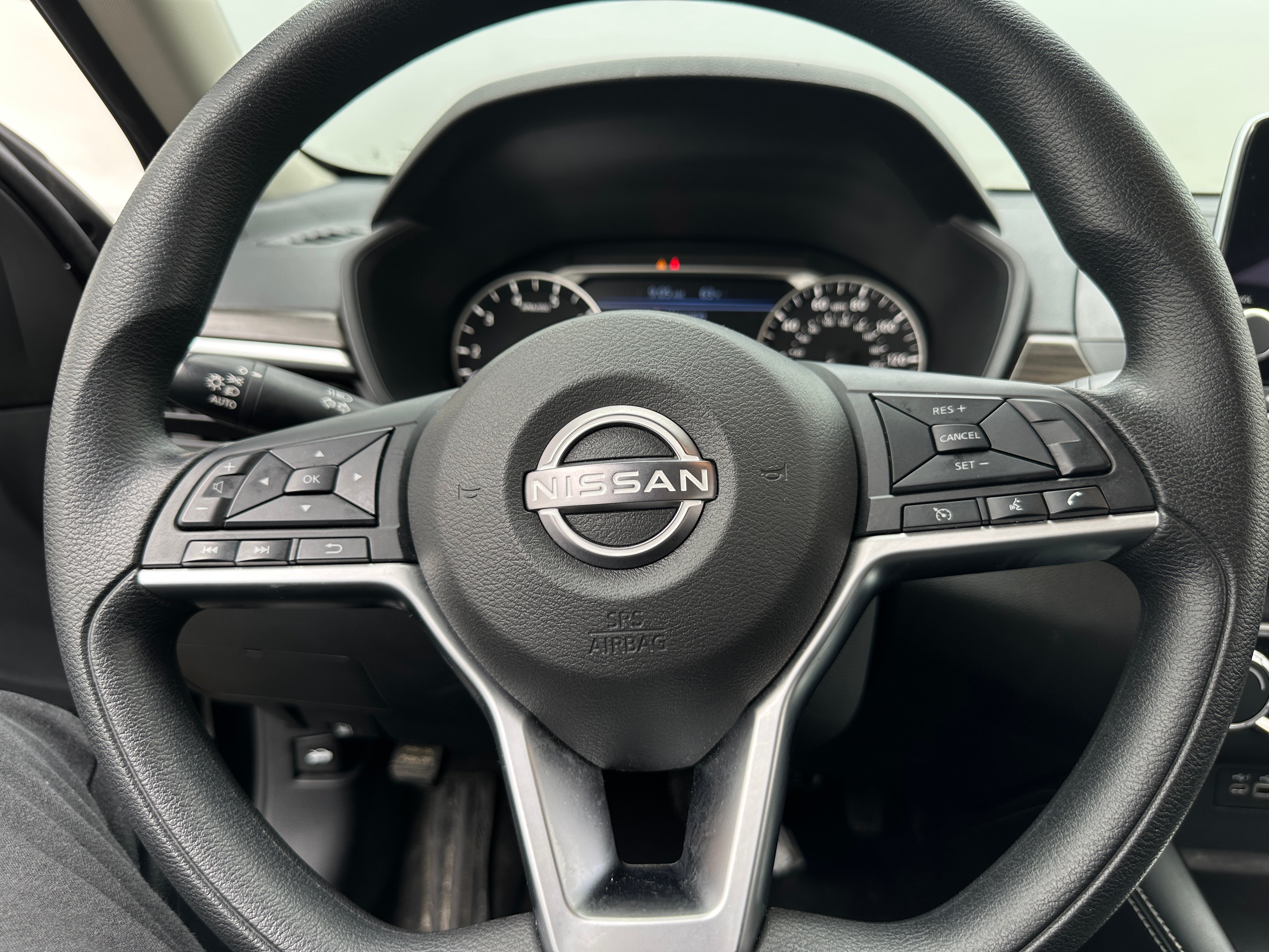 2023 Nissan Altima SV 5