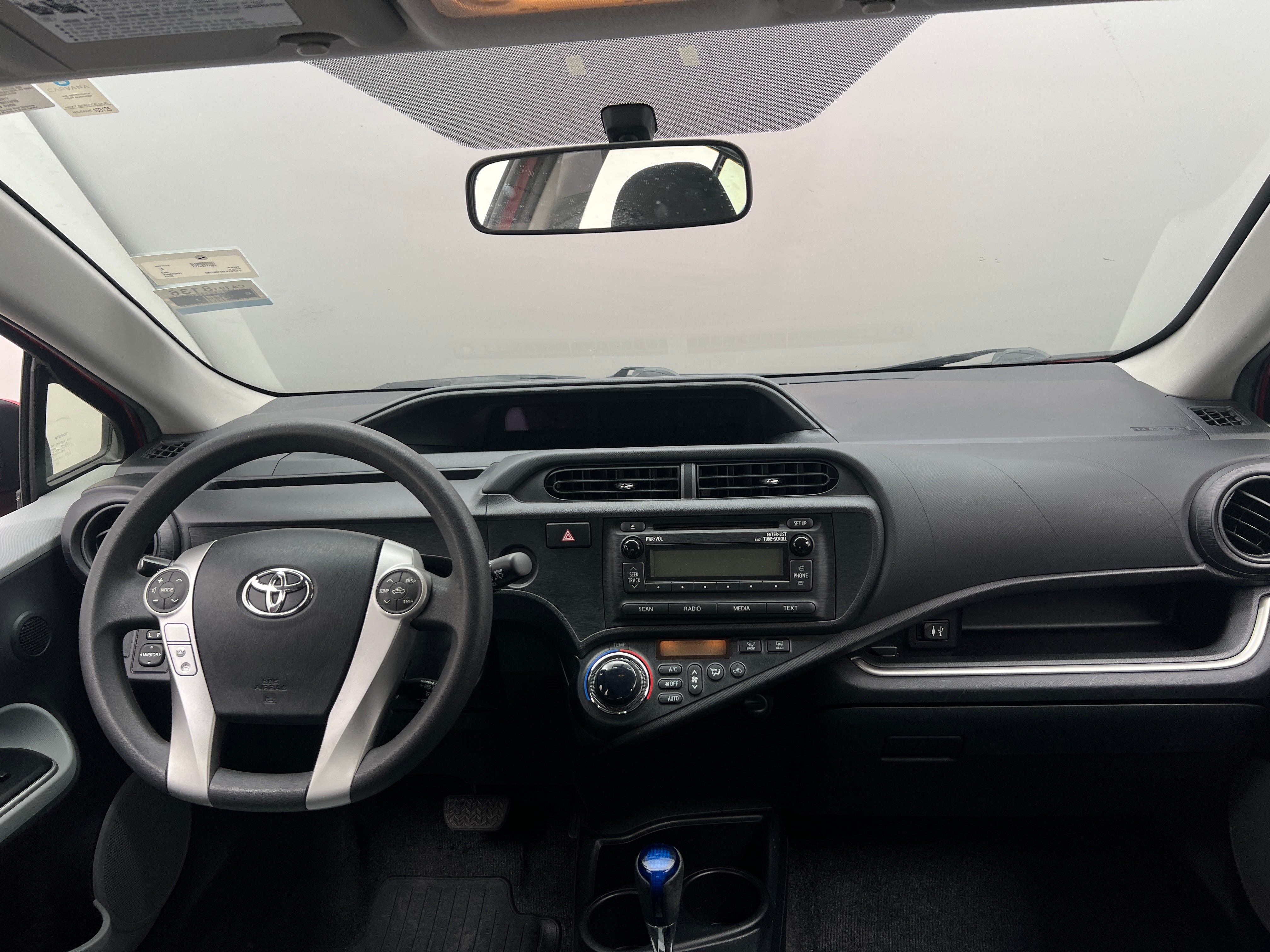 2014 Toyota Prius c Two 3