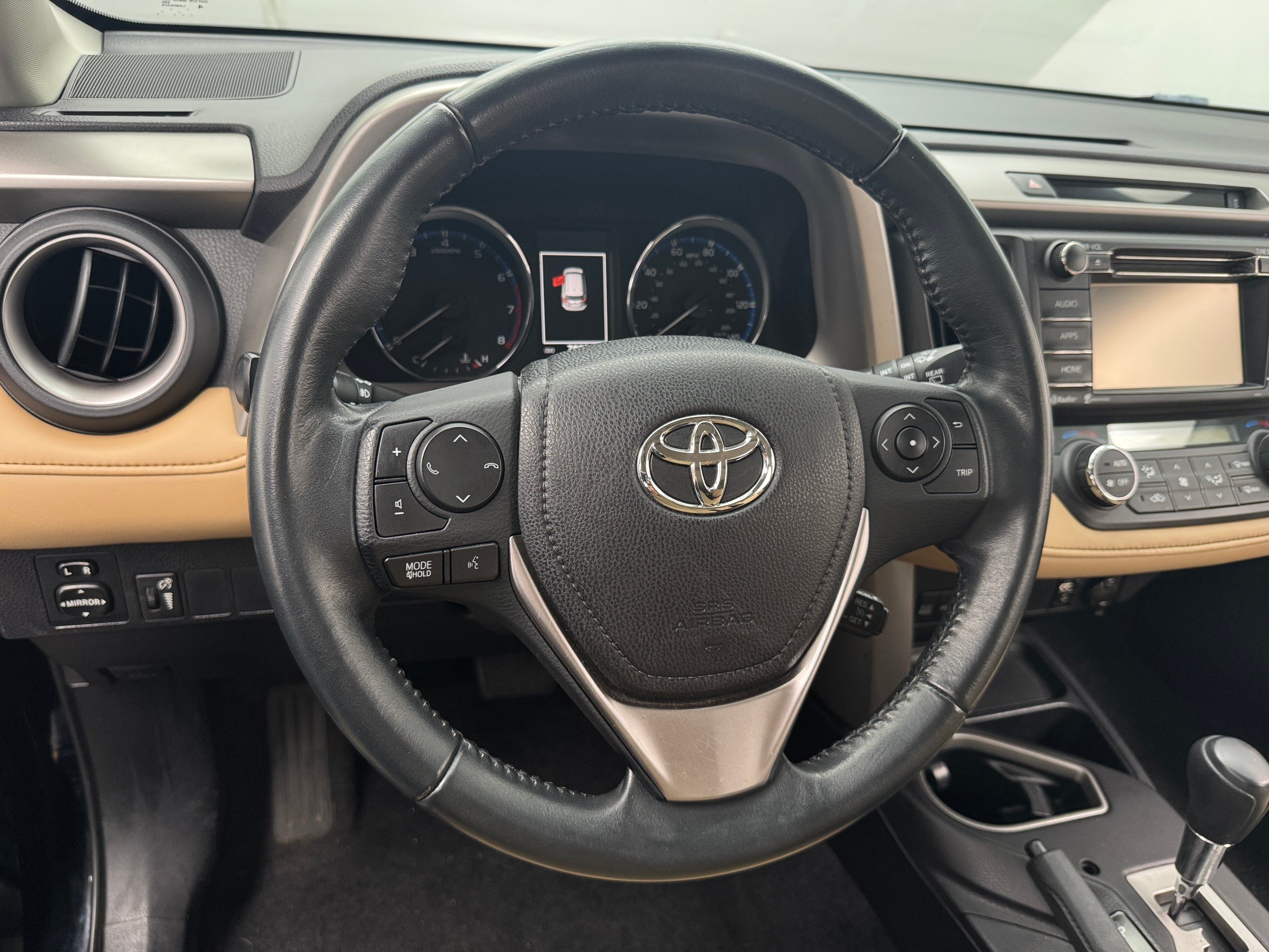 2016 Toyota RAV4 XLE 5