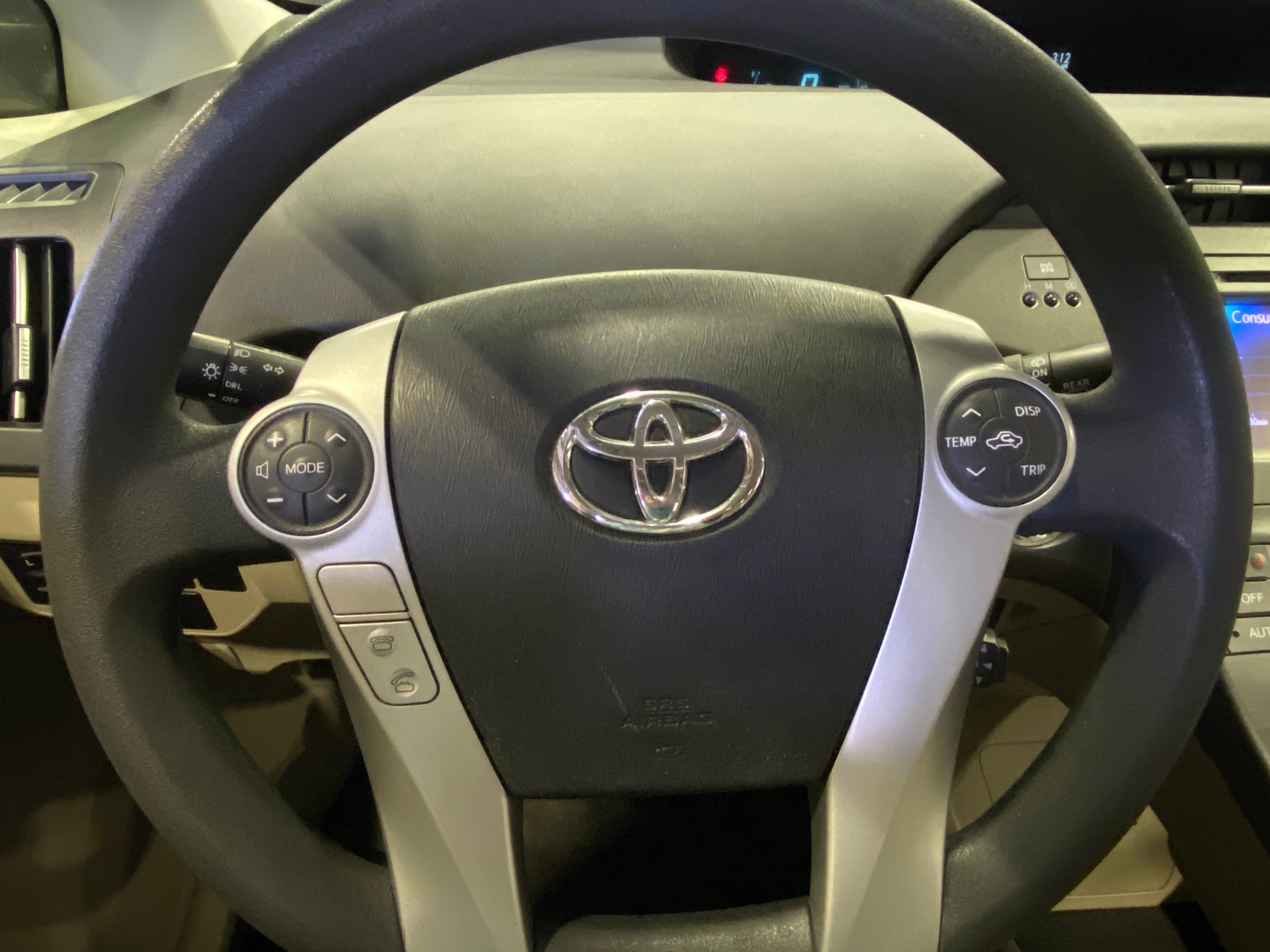 2012 Toyota Prius Two 5