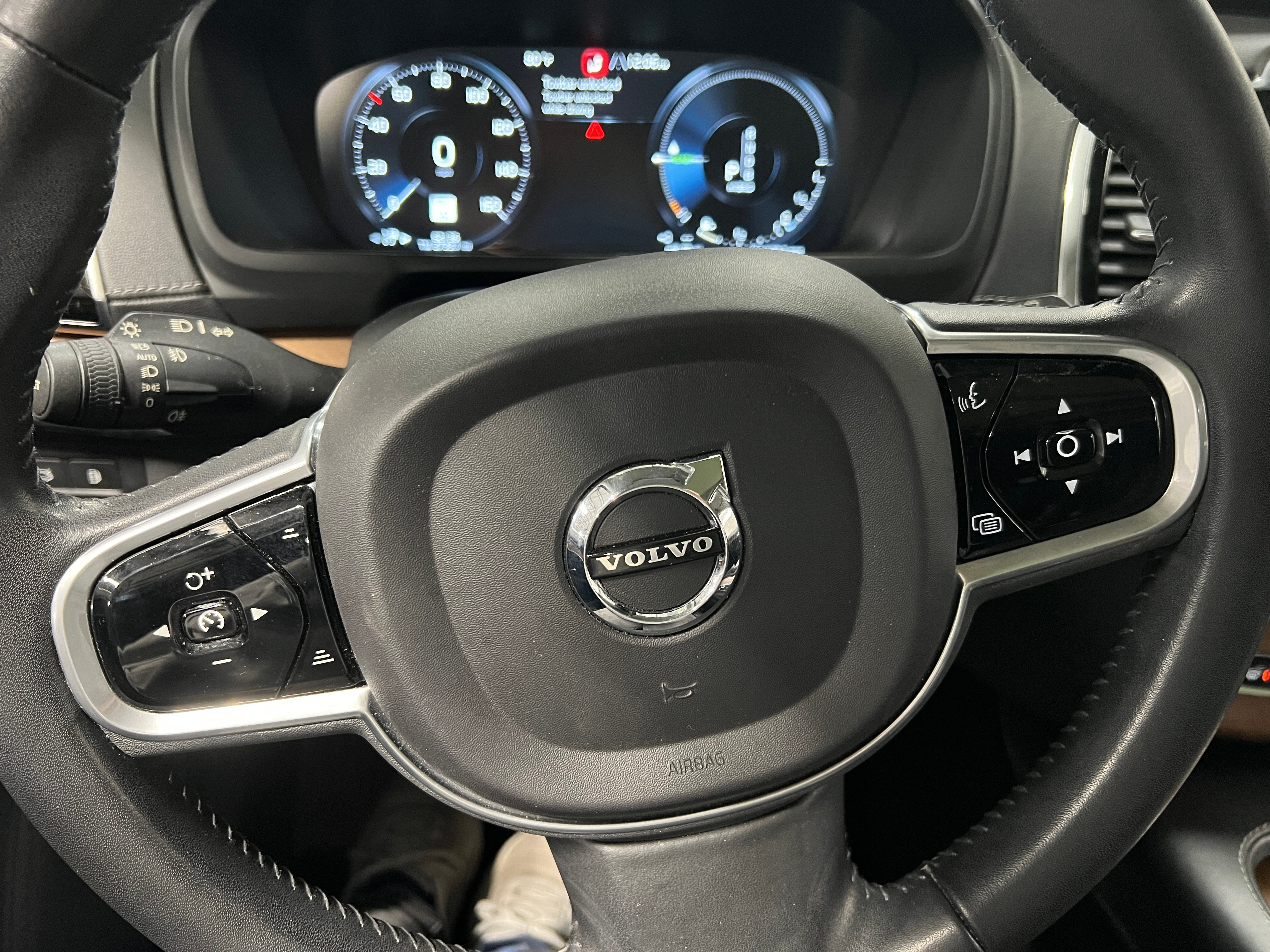 2017 Volvo XC90 T8 Inscription 4