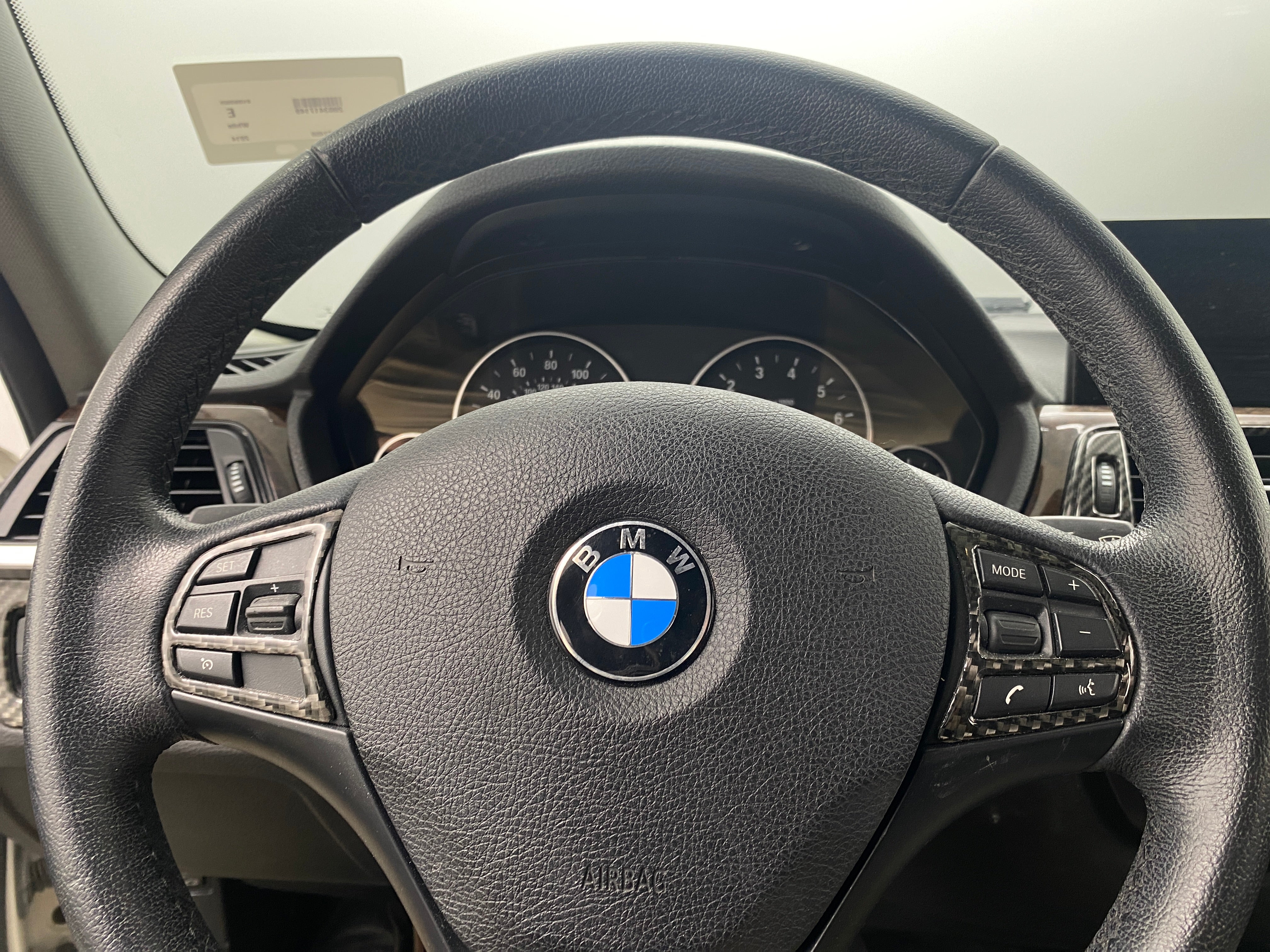 2014 BMW 3 Series 320i xDrive 5