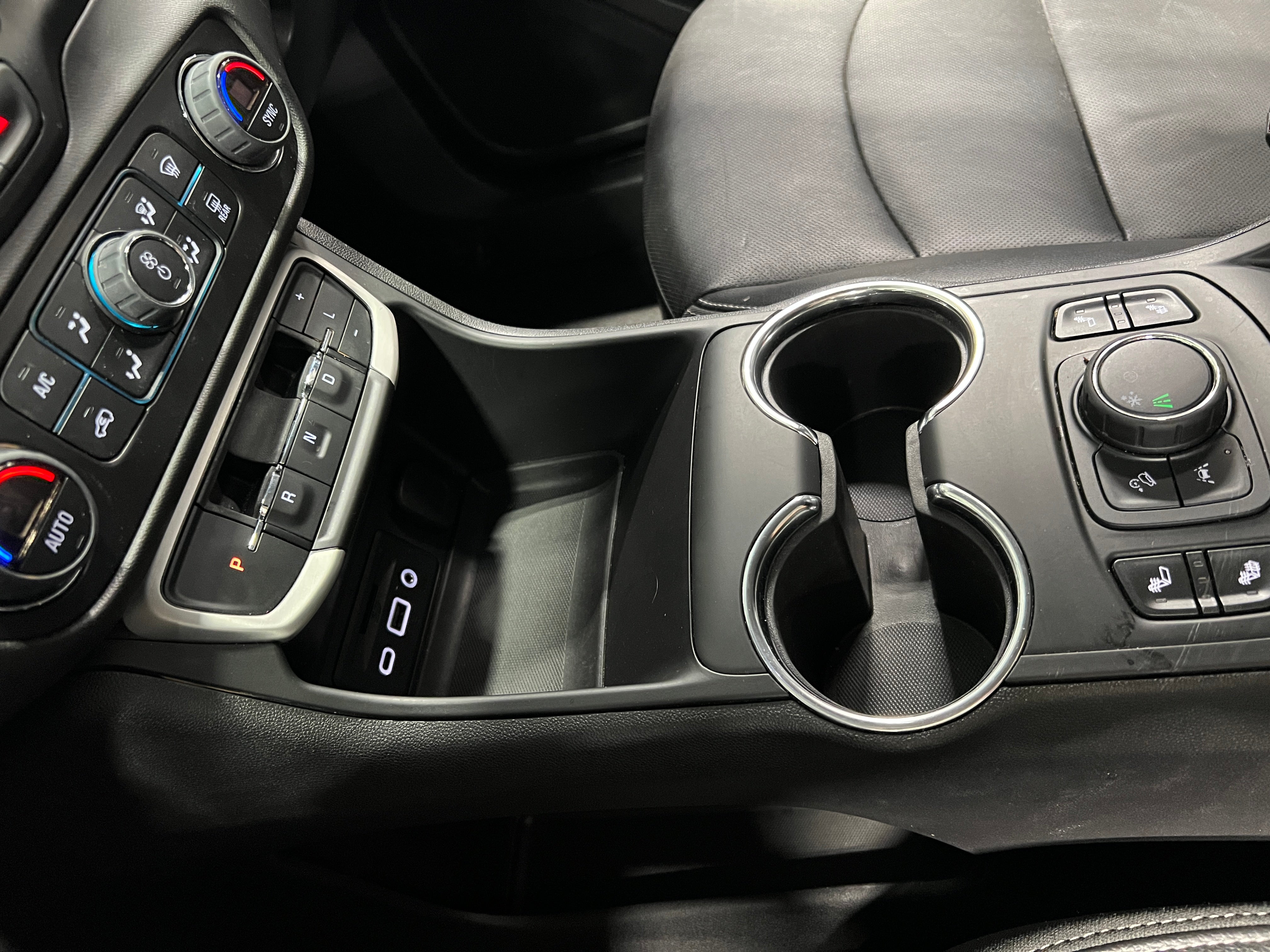 2023 GMC Terrain
