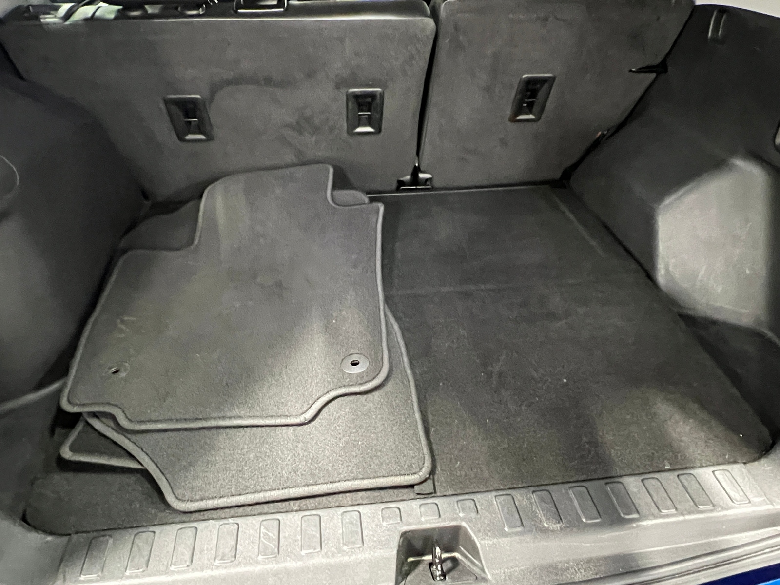 Thumbnail: 2023 GMC Terrain - 6