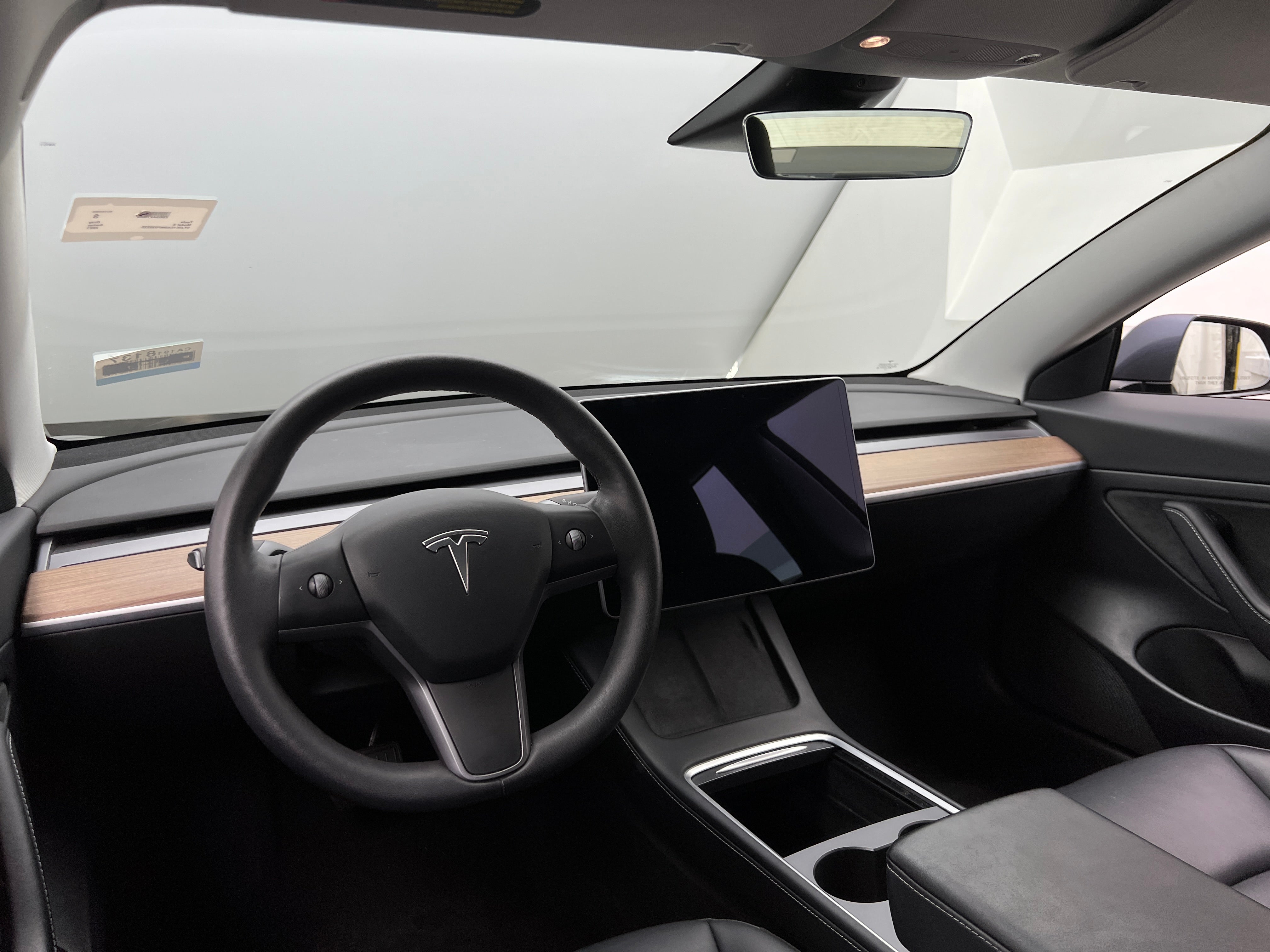 2021 Tesla Model 3 Standard Range 3